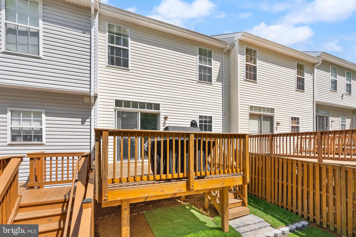 3398 BRAHMS DR, WOODBRIDGE, Virginia 22193, 3 Bedrooms Bedrooms, ,2 BathroomsBathrooms,Residential,For sale,3398 BRAHMS DR,VAPW2091710 MLS # VAPW2091710