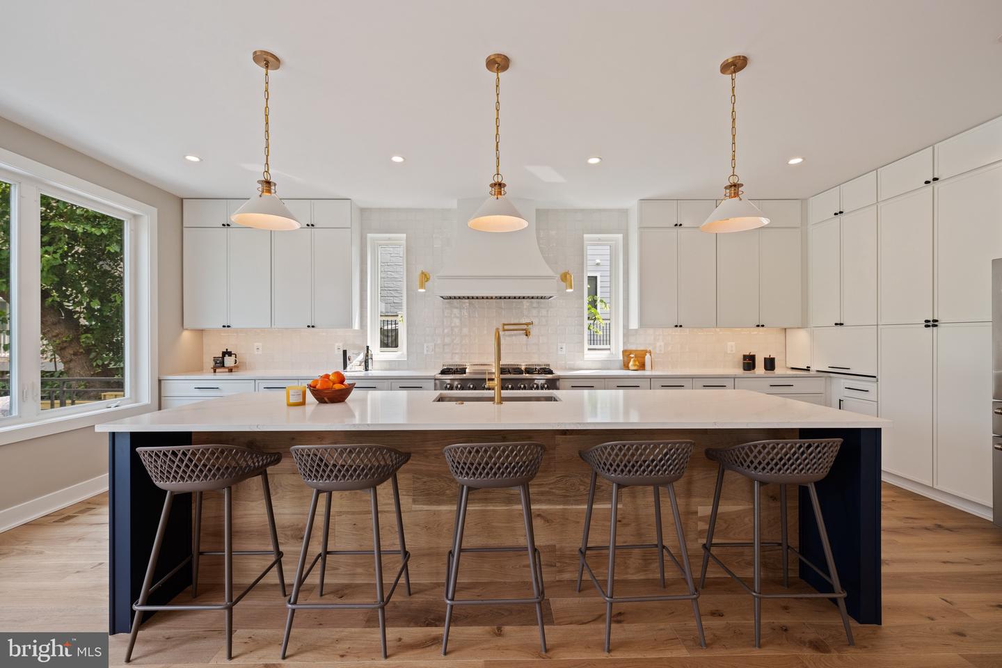 1426 IRVING ST NE, WASHINGTON, District Of Columbia 20017, 6 Bedrooms Bedrooms, ,5 BathroomsBathrooms,Residential,For sale,1426 IRVING ST NE,DCDC2194886 MLS # DCDC2194886