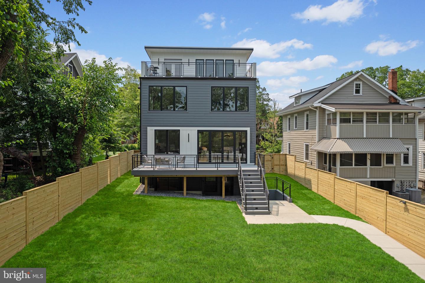 1426 IRVING ST NE, WASHINGTON, District Of Columbia 20017, 6 Bedrooms Bedrooms, ,5 BathroomsBathrooms,Residential,For sale,1426 IRVING ST NE,DCDC2194886 MLS # DCDC2194886