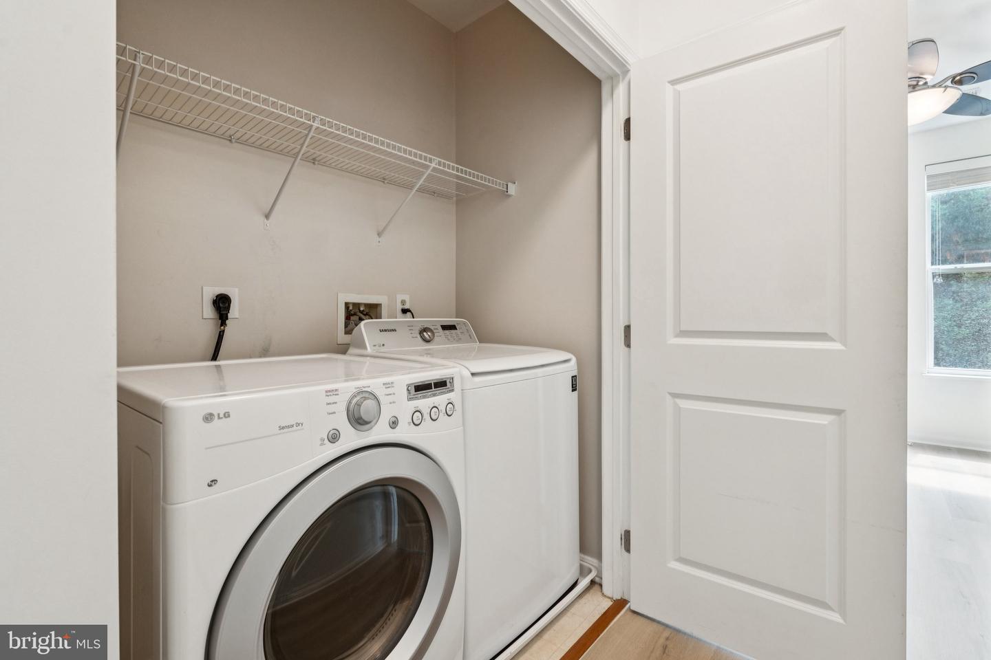 2655 PROSPERITY AVE #237, FAIRFAX, Virginia 22031, 2 Bedrooms Bedrooms, ,2 BathroomsBathrooms,Residential,For sale,2655 PROSPERITY AVE #237,VAFX2234724 MLS # VAFX2234724