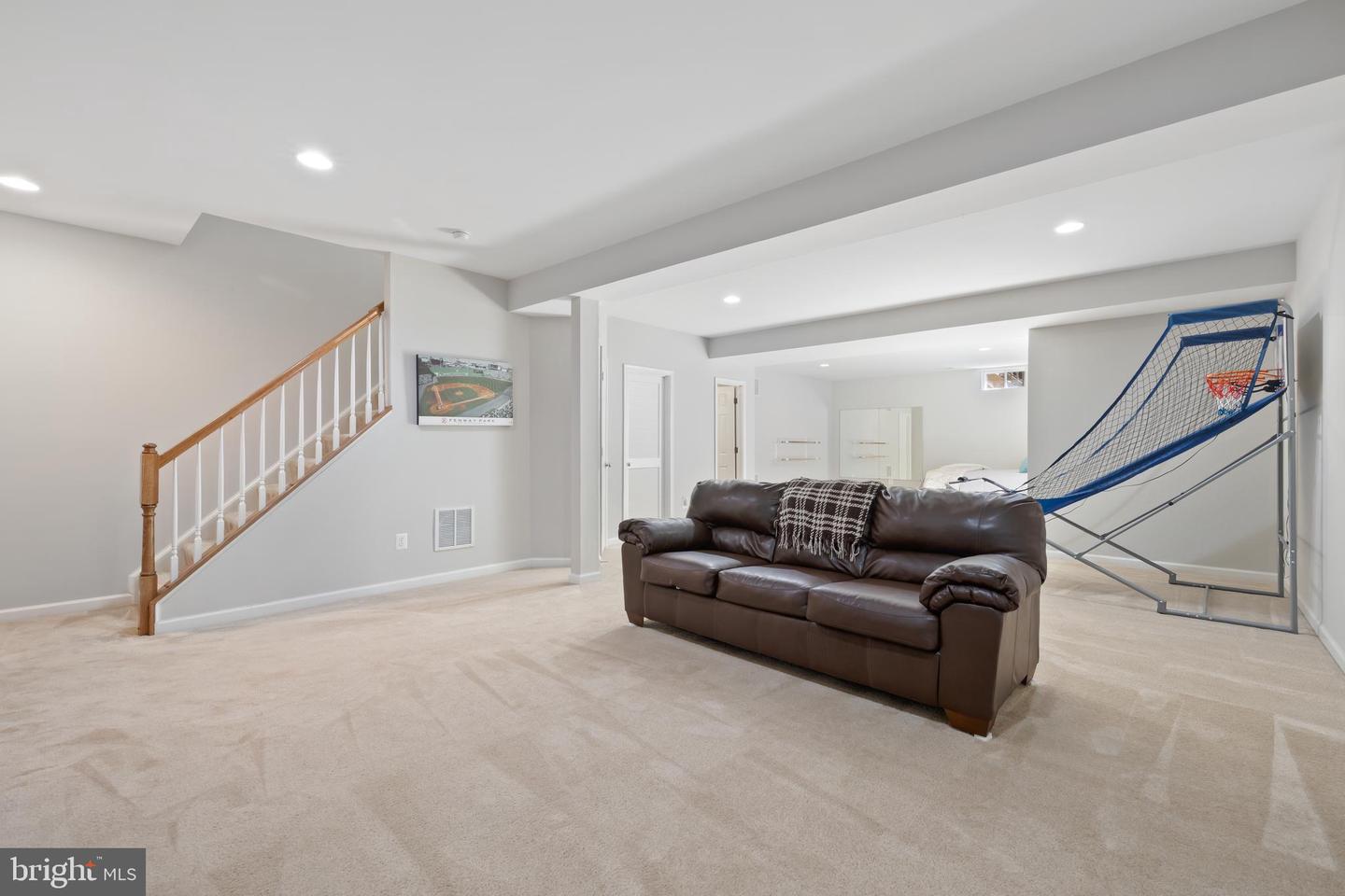 14401 BROADWINGED DR, GAINESVILLE, Virginia 20155, 4 Bedrooms Bedrooms, ,3 BathroomsBathrooms,Residential,For sale,14401 BROADWINGED DR,VAPW2092794 MLS # VAPW2092794