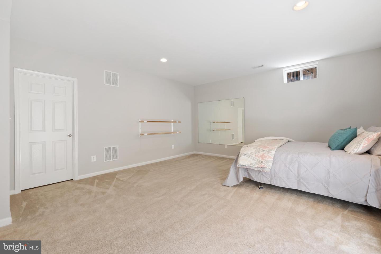 14401 BROADWINGED DR, GAINESVILLE, Virginia 20155, 4 Bedrooms Bedrooms, ,3 BathroomsBathrooms,Residential,For sale,14401 BROADWINGED DR,VAPW2092794 MLS # VAPW2092794