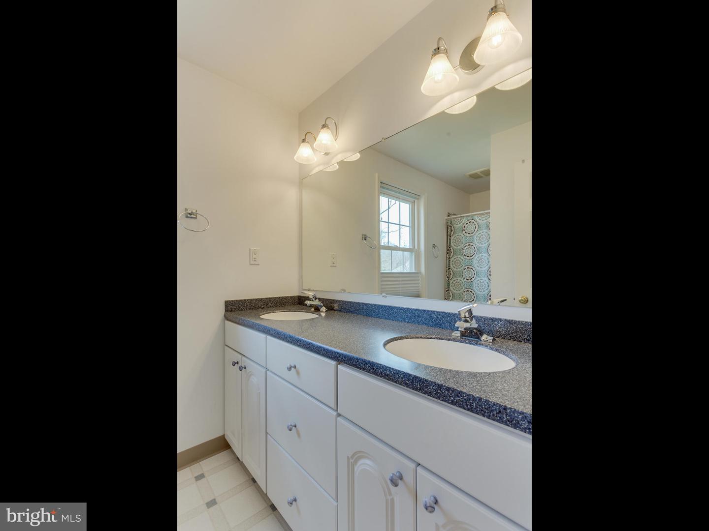 112 E JEFFERSON ST E, FALLS CHURCH, Virginia 22046, 5 Bedrooms Bedrooms, ,3 BathroomsBathrooms,Residential,For sale,112 E JEFFERSON ST E,VAFA2002940 MLS # VAFA2002940