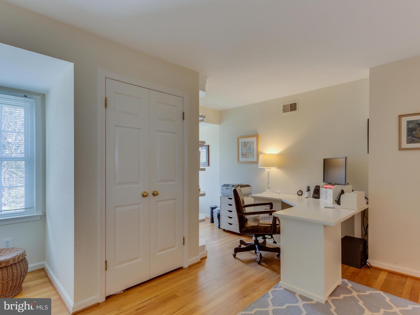 112 E JEFFERSON ST E, FALLS CHURCH, Virginia 22046, 5 Bedrooms Bedrooms, ,3 BathroomsBathrooms,Residential,For sale,112 E JEFFERSON ST E,VAFA2002940 MLS # VAFA2002940