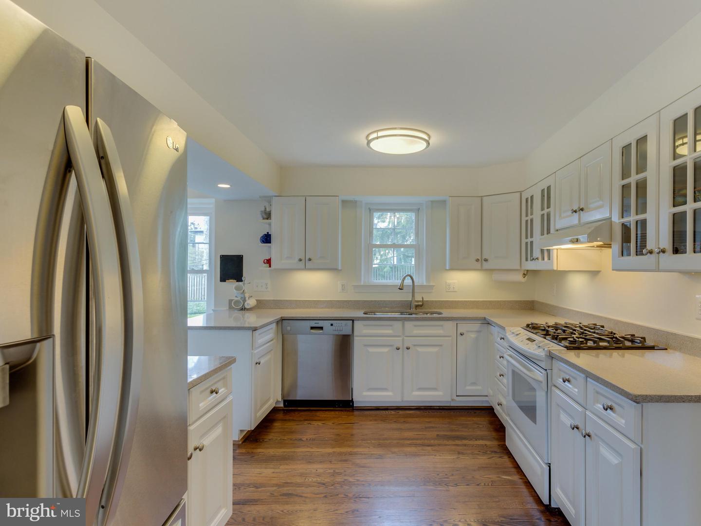 112 E JEFFERSON ST E, FALLS CHURCH, Virginia 22046, 5 Bedrooms Bedrooms, ,3 BathroomsBathrooms,Residential,For sale,112 E JEFFERSON ST E,VAFA2002940 MLS # VAFA2002940