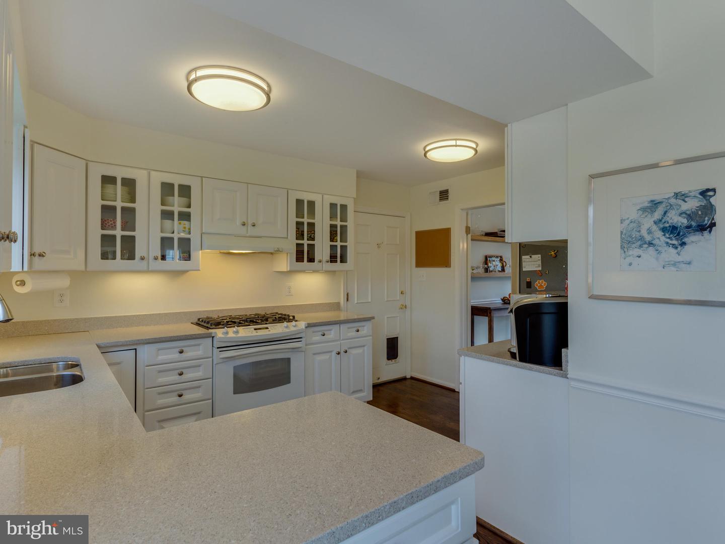 112 E JEFFERSON ST E, FALLS CHURCH, Virginia 22046, 5 Bedrooms Bedrooms, ,3 BathroomsBathrooms,Residential,For sale,112 E JEFFERSON ST E,VAFA2002940 MLS # VAFA2002940