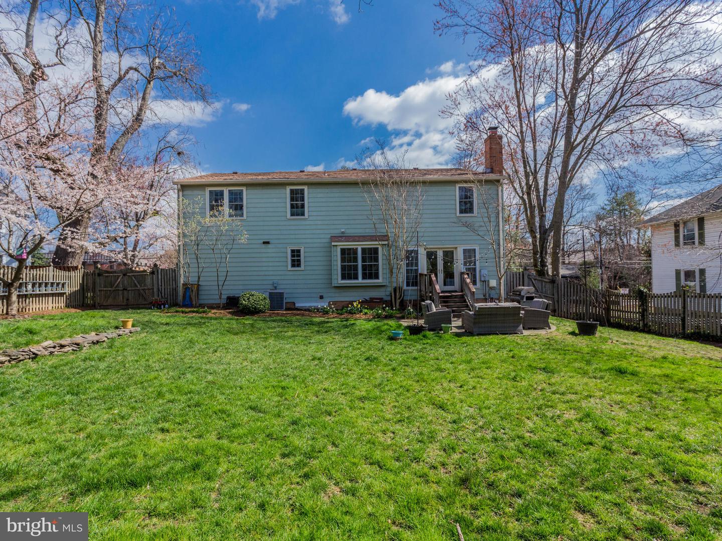 112 E JEFFERSON ST E, FALLS CHURCH, Virginia 22046, 5 Bedrooms Bedrooms, ,3 BathroomsBathrooms,Residential,For sale,112 E JEFFERSON ST E,VAFA2002940 MLS # VAFA2002940