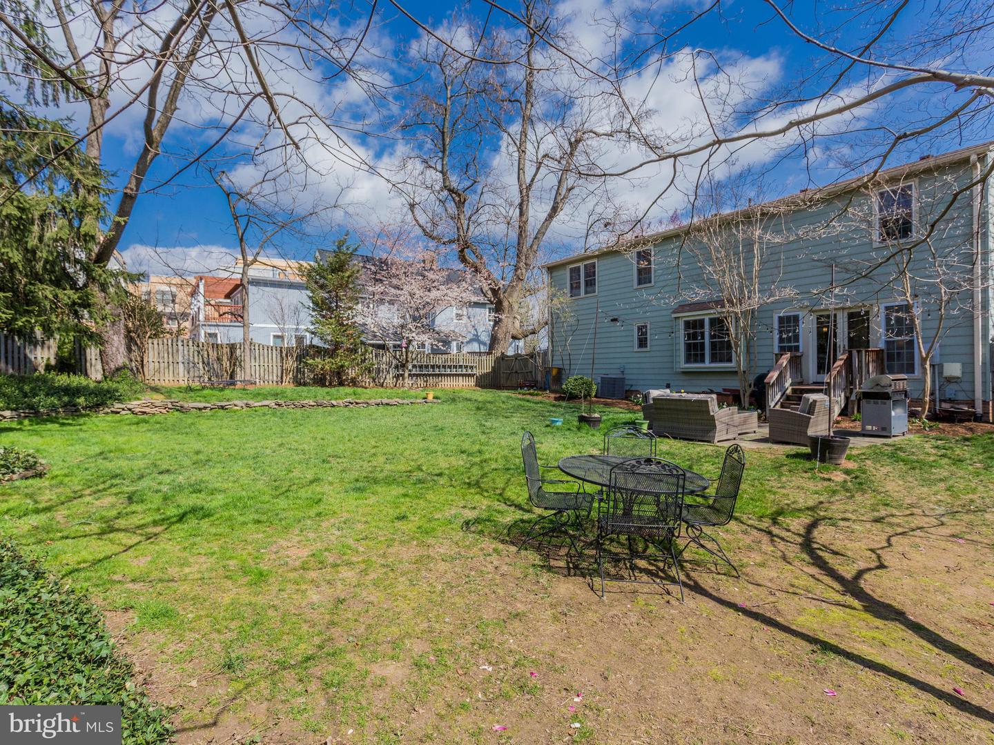 112 E JEFFERSON ST E, FALLS CHURCH, Virginia 22046, 5 Bedrooms Bedrooms, ,3 BathroomsBathrooms,Residential,For sale,112 E JEFFERSON ST E,VAFA2002940 MLS # VAFA2002940