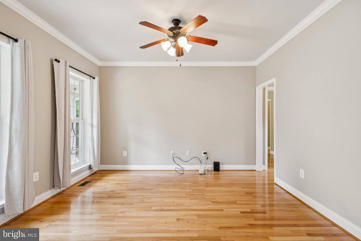 301 GENTLE BREEZE CIR, FREDERICKSBURG, Virginia 22406, 5 Bedrooms Bedrooms, ,4 BathroomsBathrooms,Residential,For sale,301 GENTLE BREEZE CIR,VAST2038374 MLS # VAST2038374