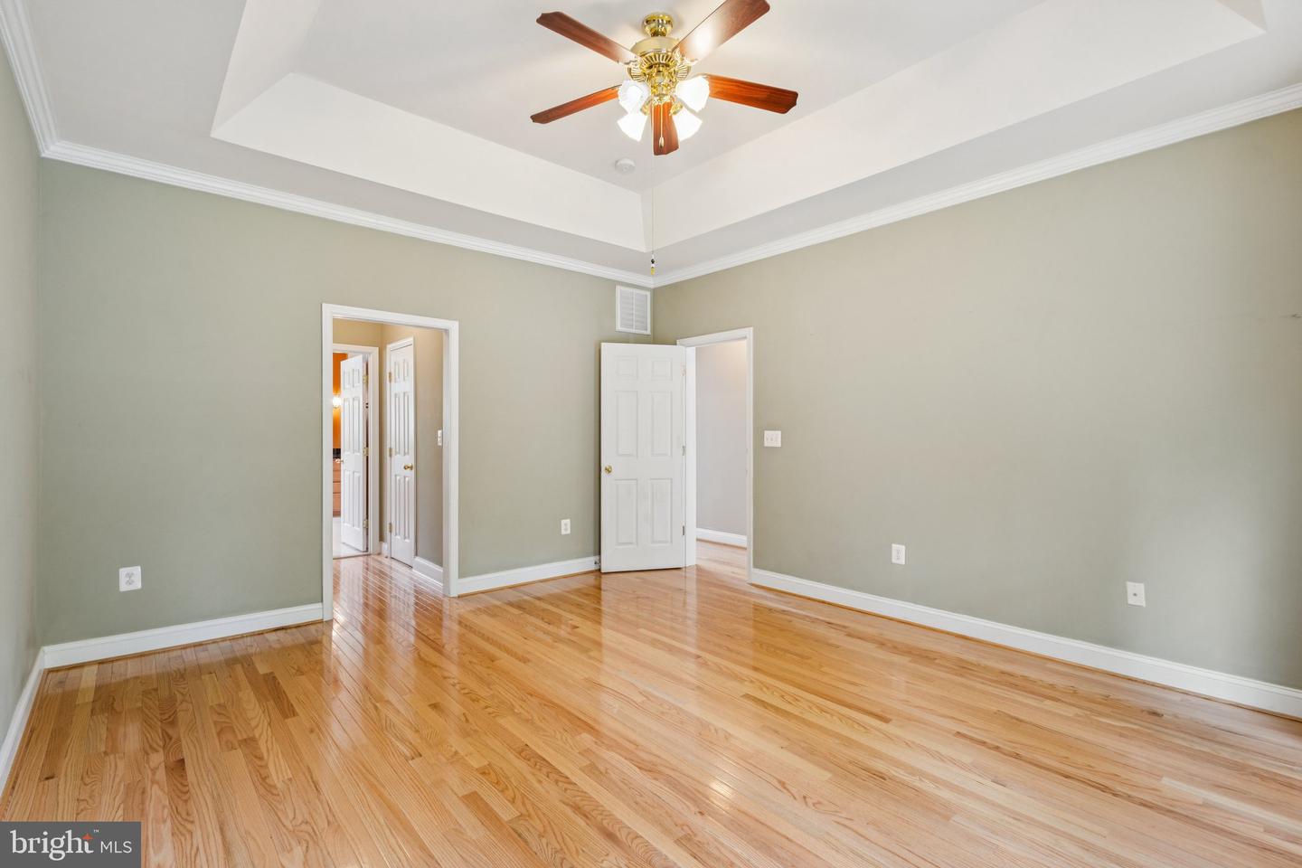 301 GENTLE BREEZE CIR, FREDERICKSBURG, Virginia 22406, 5 Bedrooms Bedrooms, ,4 BathroomsBathrooms,Residential,For sale,301 GENTLE BREEZE CIR,VAST2038374 MLS # VAST2038374