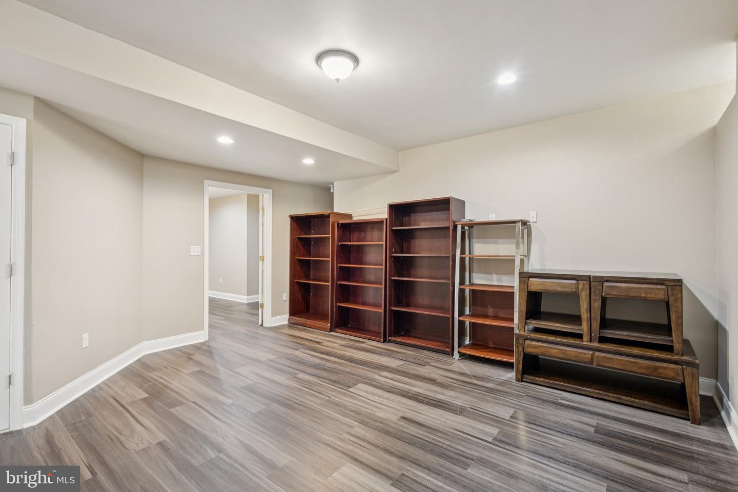 301 GENTLE BREEZE CIR, FREDERICKSBURG, Virginia 22406, 5 Bedrooms Bedrooms, ,4 BathroomsBathrooms,Residential,For sale,301 GENTLE BREEZE CIR,VAST2038374 MLS # VAST2038374