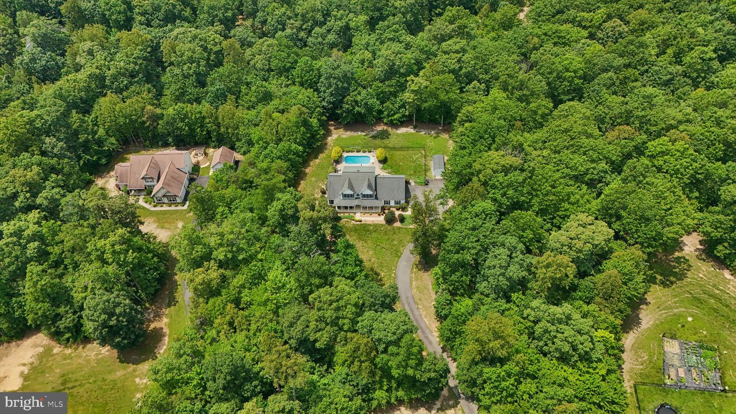 301 GENTLE BREEZE CIR, FREDERICKSBURG, Virginia 22406, 5 Bedrooms Bedrooms, ,4 BathroomsBathrooms,Residential,For sale,301 GENTLE BREEZE CIR,VAST2038374 MLS # VAST2038374