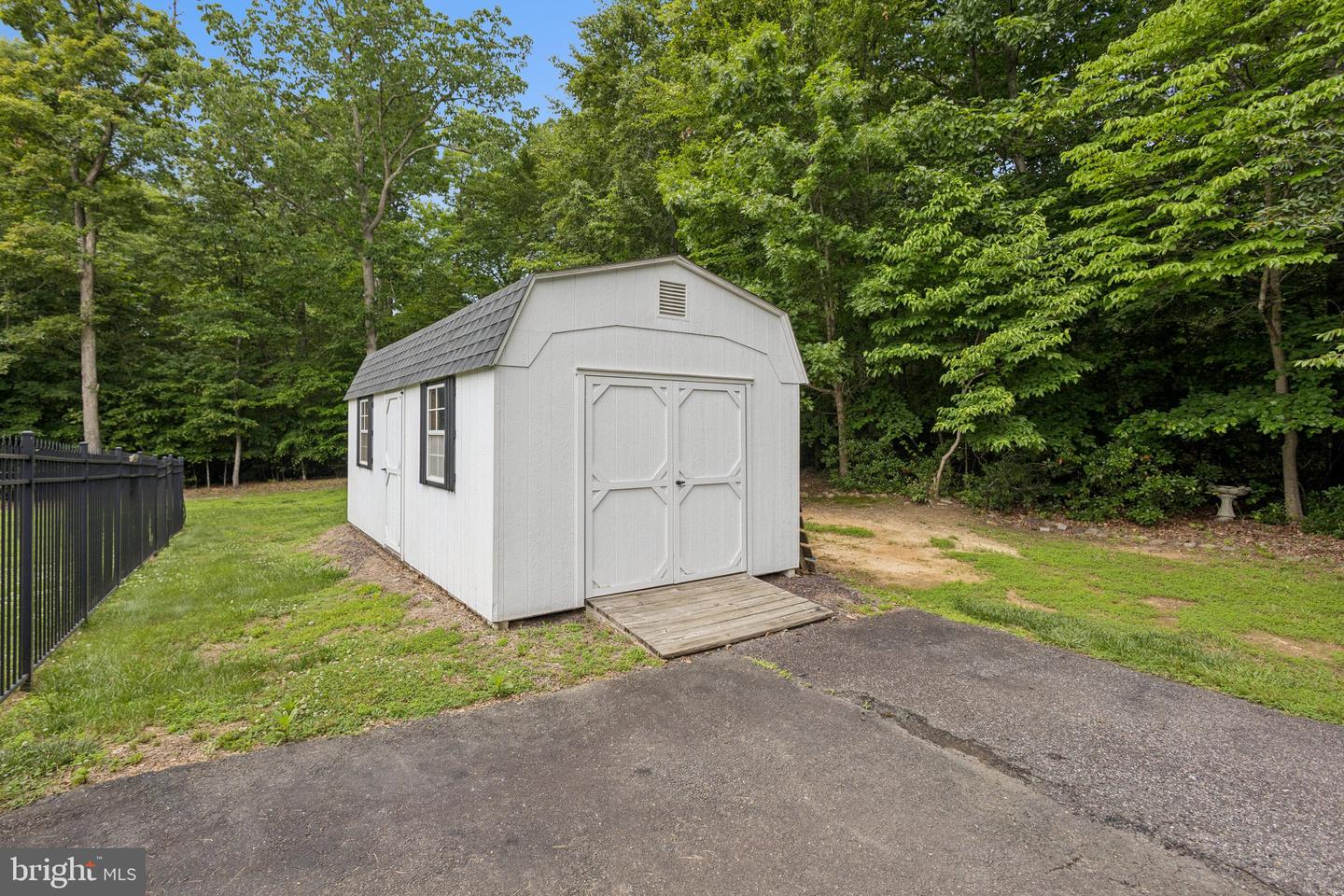 301 GENTLE BREEZE CIR, FREDERICKSBURG, Virginia 22406, 5 Bedrooms Bedrooms, ,4 BathroomsBathrooms,Residential,For sale,301 GENTLE BREEZE CIR,VAST2038374 MLS # VAST2038374