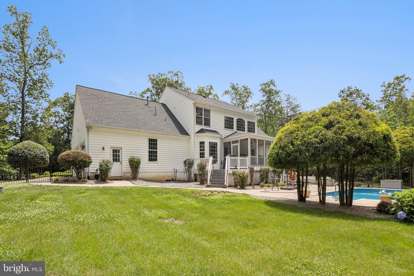 301 GENTLE BREEZE CIR, FREDERICKSBURG, Virginia 22406, 5 Bedrooms Bedrooms, ,4 BathroomsBathrooms,Residential,For sale,301 GENTLE BREEZE CIR,VAST2038374 MLS # VAST2038374