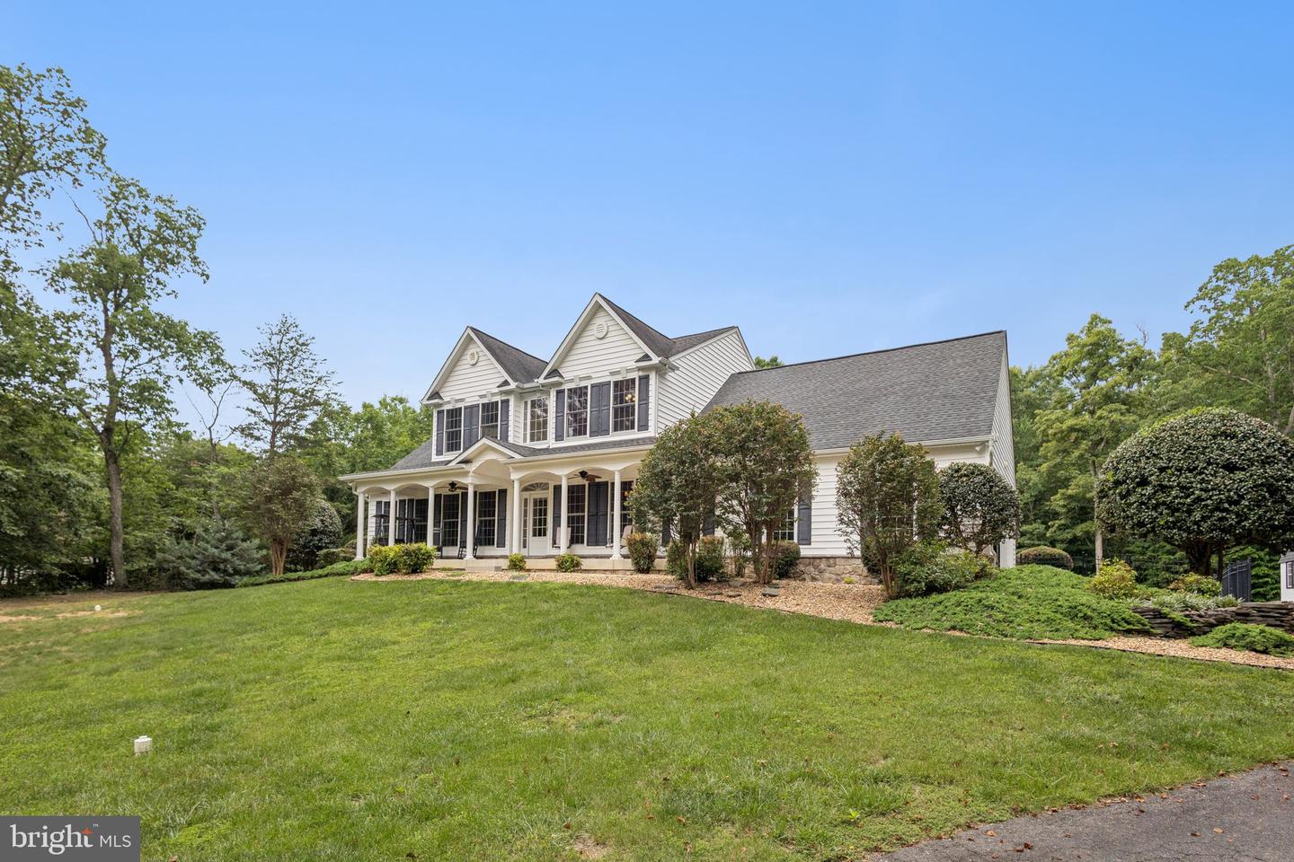 301 GENTLE BREEZE CIR, FREDERICKSBURG, Virginia 22406, 5 Bedrooms Bedrooms, ,4 BathroomsBathrooms,Residential,For sale,301 GENTLE BREEZE CIR,VAST2038374 MLS # VAST2038374