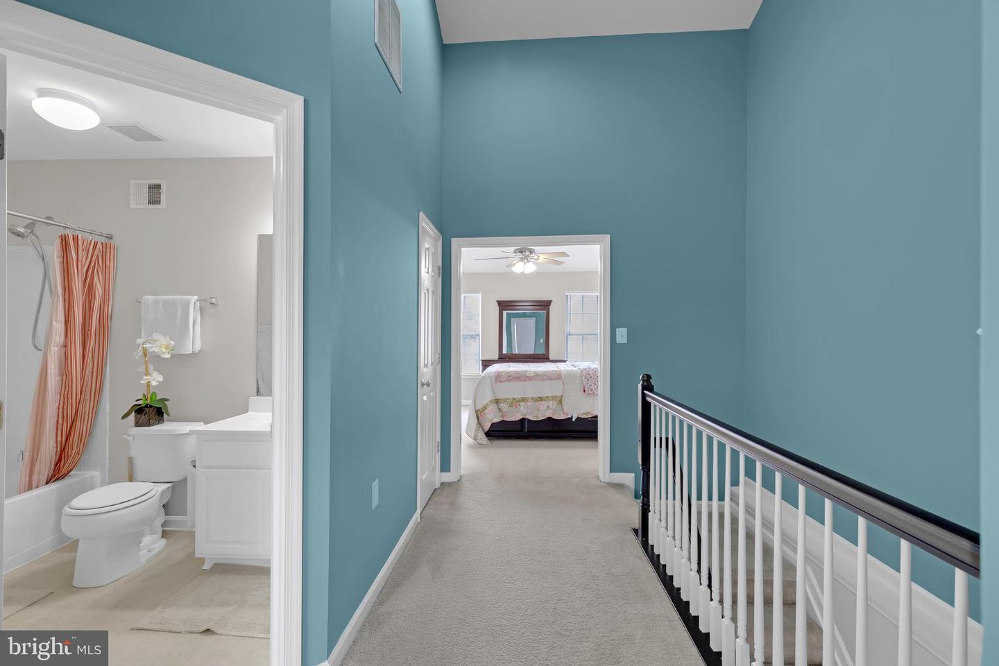 20260 BROOKVIEW SQ, ASHBURN, Virginia 20147, 3 Bedrooms Bedrooms, ,2 BathroomsBathrooms,Residential,For sale,20260 BROOKVIEW SQ,VALO2095202 MLS # VALO2095202