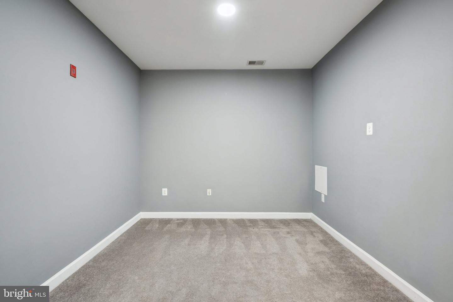 440 BELMONT BAY DR #302, WOODBRIDGE, Virginia 22191, 2 Bedrooms Bedrooms, ,2 BathroomsBathrooms,Residential,For sale,440 BELMONT BAY DR #302,VAPW2093802 MLS # VAPW2093802