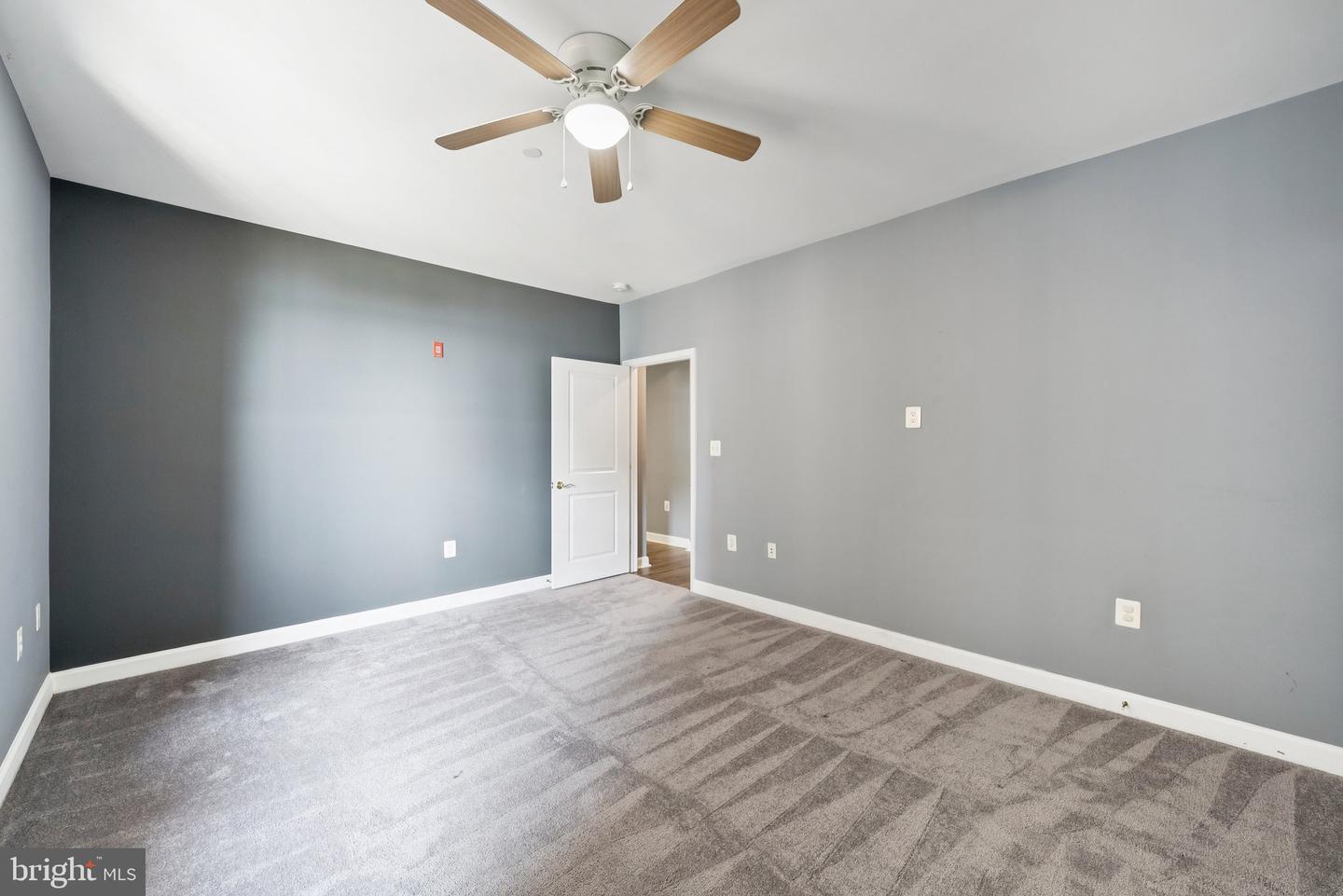 440 BELMONT BAY DR #302, WOODBRIDGE, Virginia 22191, 2 Bedrooms Bedrooms, ,2 BathroomsBathrooms,Residential,For sale,440 BELMONT BAY DR #302,VAPW2093802 MLS # VAPW2093802