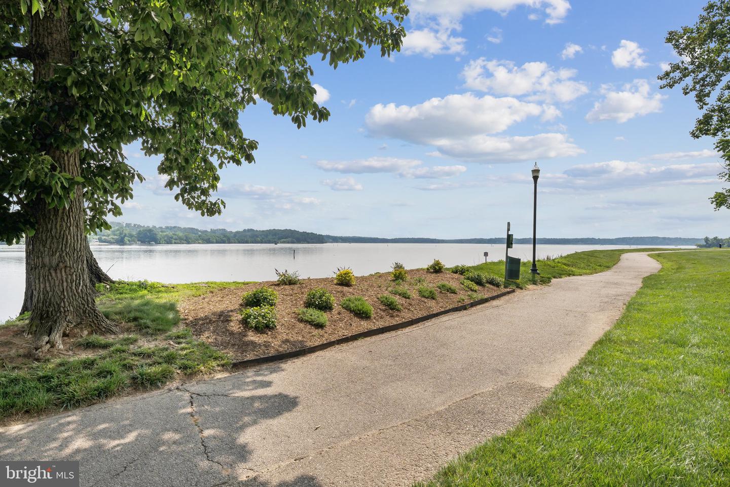 440 BELMONT BAY DR #302, WOODBRIDGE, Virginia 22191, 2 Bedrooms Bedrooms, ,2 BathroomsBathrooms,Residential,For sale,440 BELMONT BAY DR #302,VAPW2093802 MLS # VAPW2093802