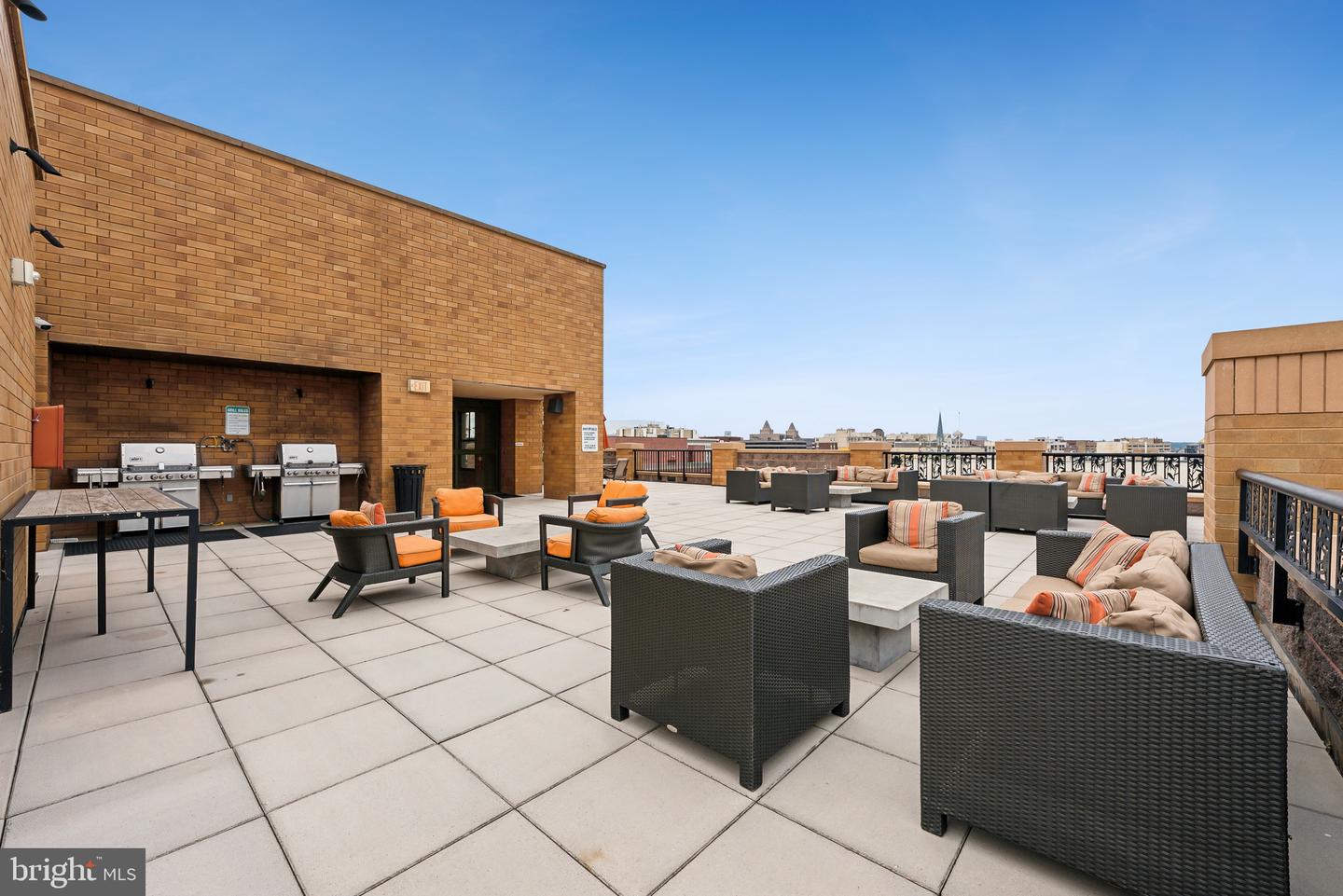 910 M ST NW #310, WASHINGTON, District Of Columbia 20001, 2 Bedrooms Bedrooms, ,2 BathroomsBathrooms,Residential,For sale,910 M ST NW #310,DCDC2199326 MLS # DCDC2199326