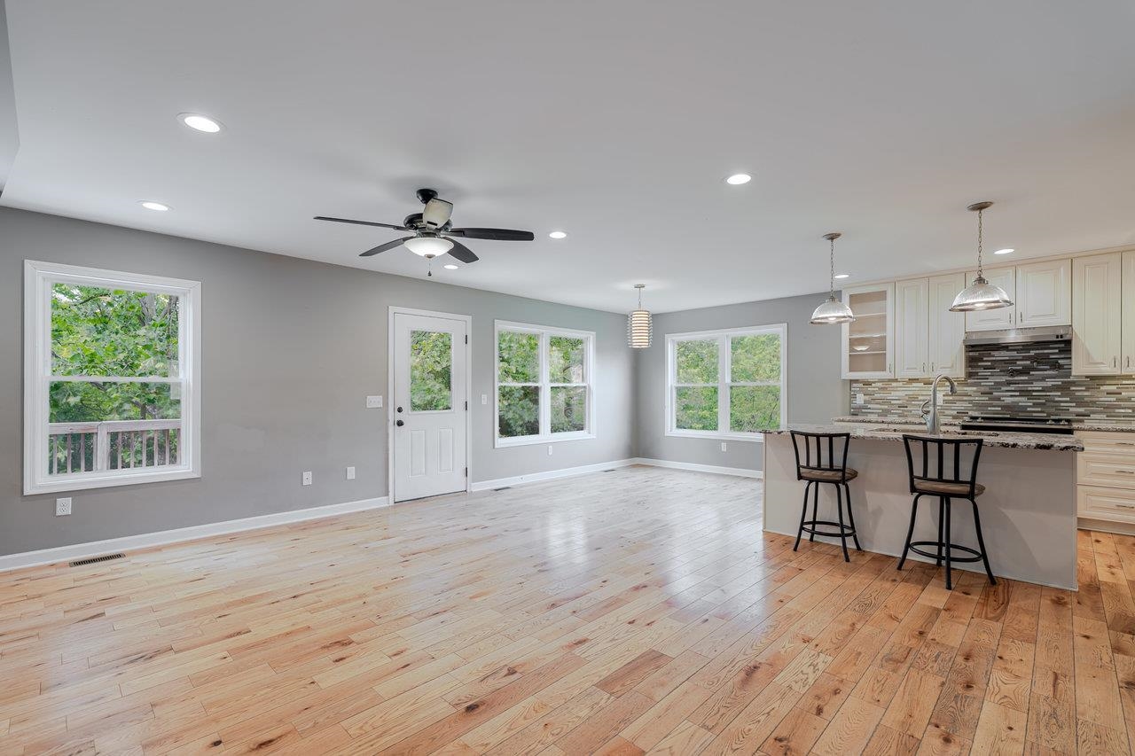 266 LOCUSTDALE LOOP, SHENANDOAH, Virginia 22849, 6 Bedrooms Bedrooms, ,3 BathroomsBathrooms,Residential,266 LOCUSTDALE LOOP,665687 MLS # 665687
