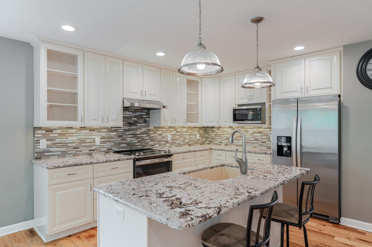 266 LOCUSTDALE LOOP, SHENANDOAH, Virginia 22849, 6 Bedrooms Bedrooms, ,3 BathroomsBathrooms,Residential,266 LOCUSTDALE LOOP,665687 MLS # 665687