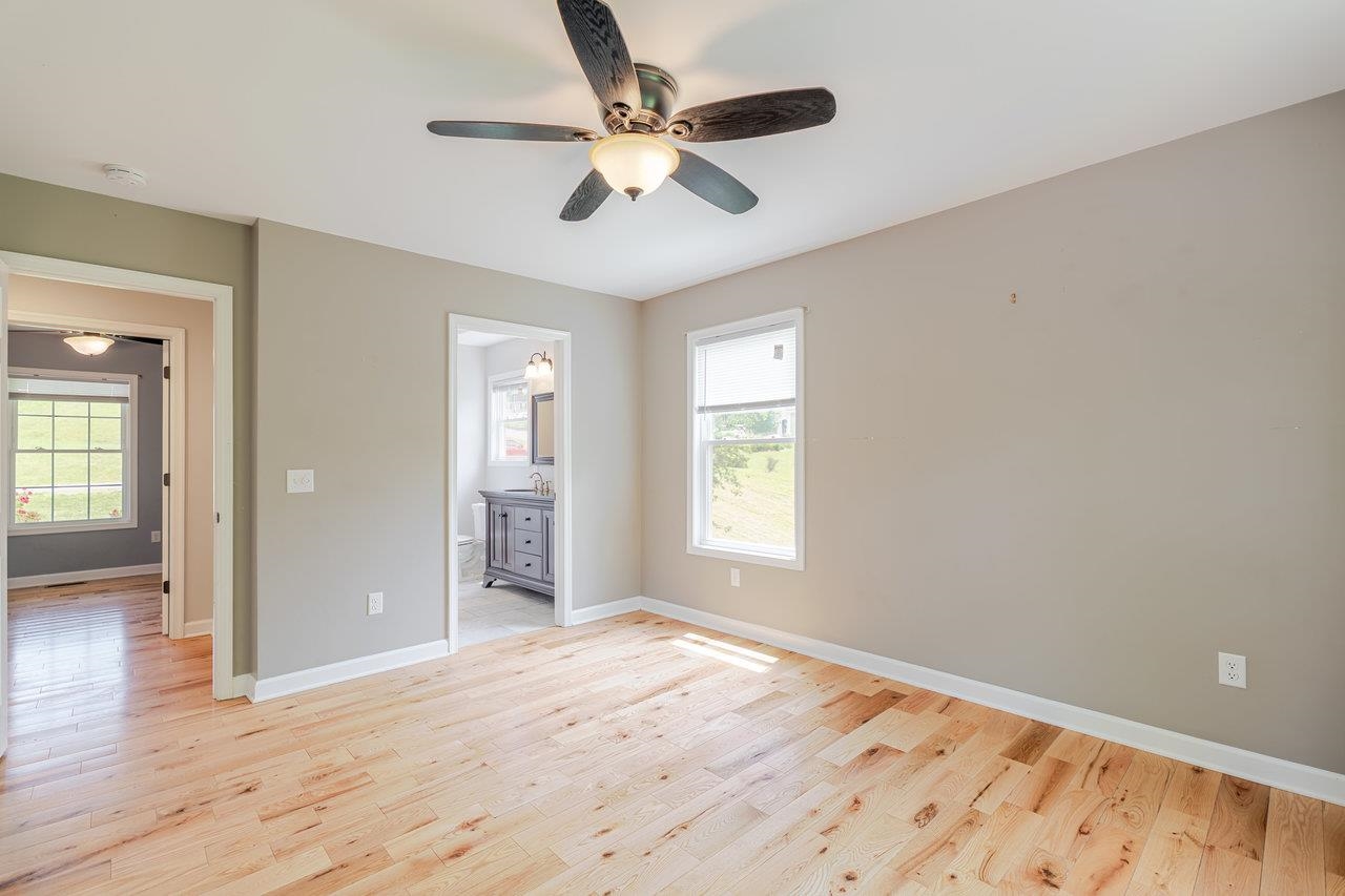 266 LOCUSTDALE LOOP, SHENANDOAH, Virginia 22849, 6 Bedrooms Bedrooms, ,3 BathroomsBathrooms,Residential,266 LOCUSTDALE LOOP,665687 MLS # 665687