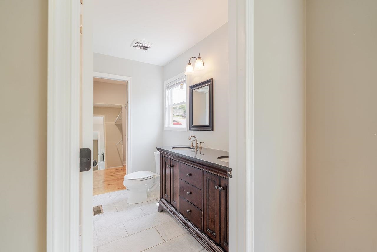 266 LOCUSTDALE LOOP, SHENANDOAH, Virginia 22849, 6 Bedrooms Bedrooms, ,3 BathroomsBathrooms,Residential,266 LOCUSTDALE LOOP,665687 MLS # 665687