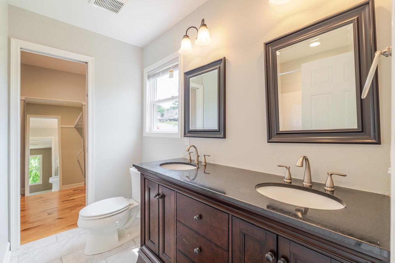 266 LOCUSTDALE LOOP, SHENANDOAH, Virginia 22849, 6 Bedrooms Bedrooms, ,3 BathroomsBathrooms,Residential,266 LOCUSTDALE LOOP,665687 MLS # 665687