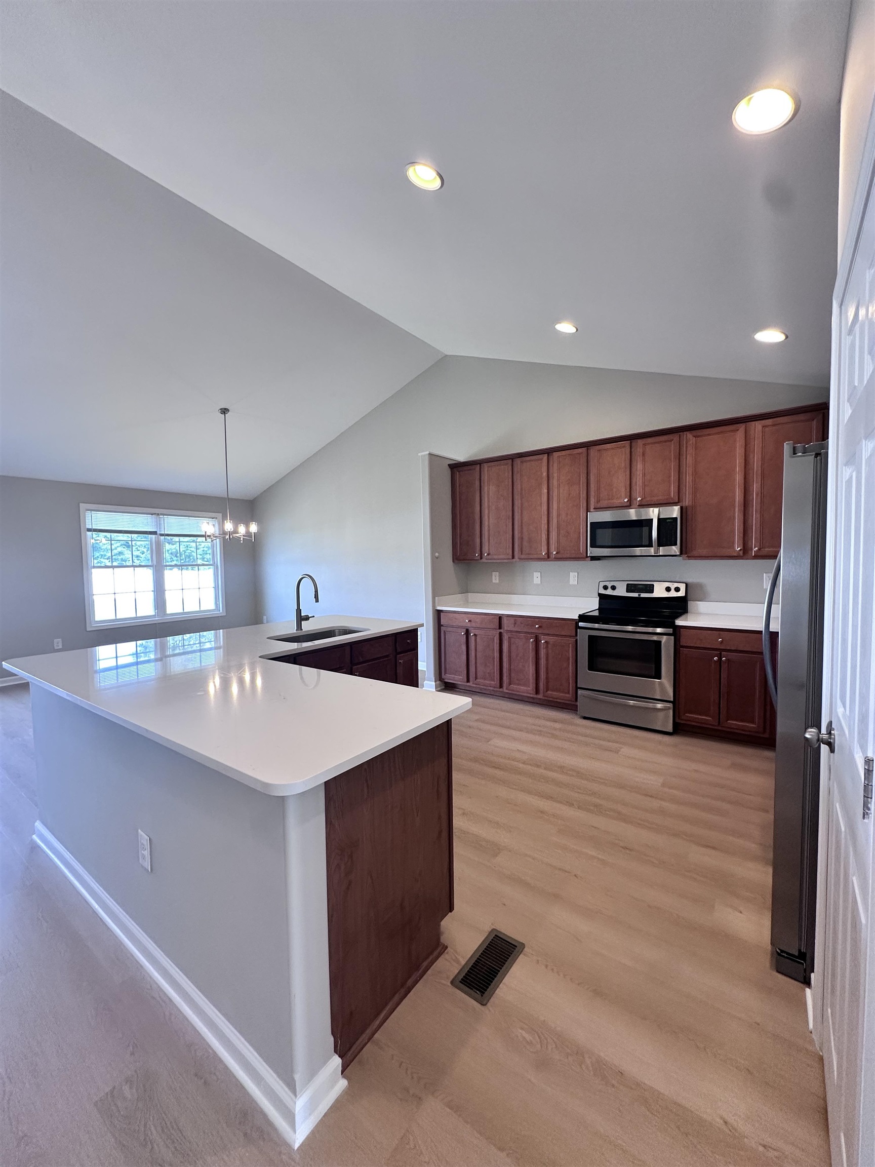 70 SPRING RIDGE LN, FAIRFIELD, Virginia 24435, 3 Bedrooms Bedrooms, ,2 BathroomsBathrooms,Residential,70 SPRING RIDGE LN,665697 MLS # 665697
