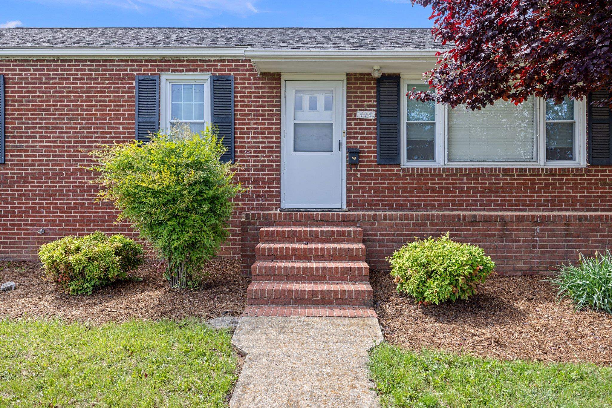 475 HARTMAN DR, HARRISONBURG, Virginia 22802, 3 Bedrooms Bedrooms, ,2 BathroomsBathrooms,Residential,475 HARTMAN DR,665701 MLS # 665701