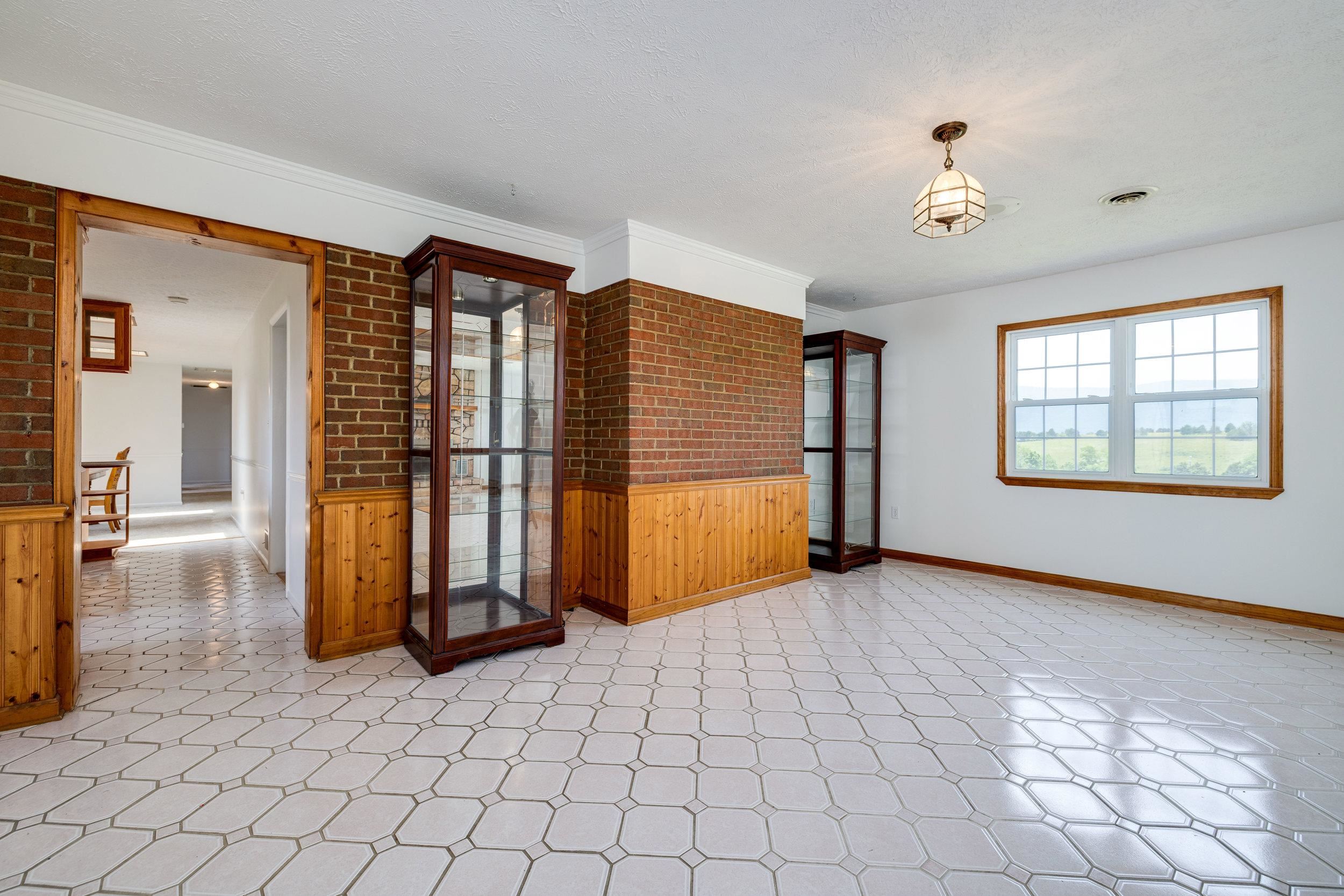 5408 US HWY 340, RILEYVILLE, Virginia 22650, 3 Bedrooms Bedrooms, ,2 BathroomsBathrooms,Residential,5408 US HWY 340,665709 MLS # 665709
