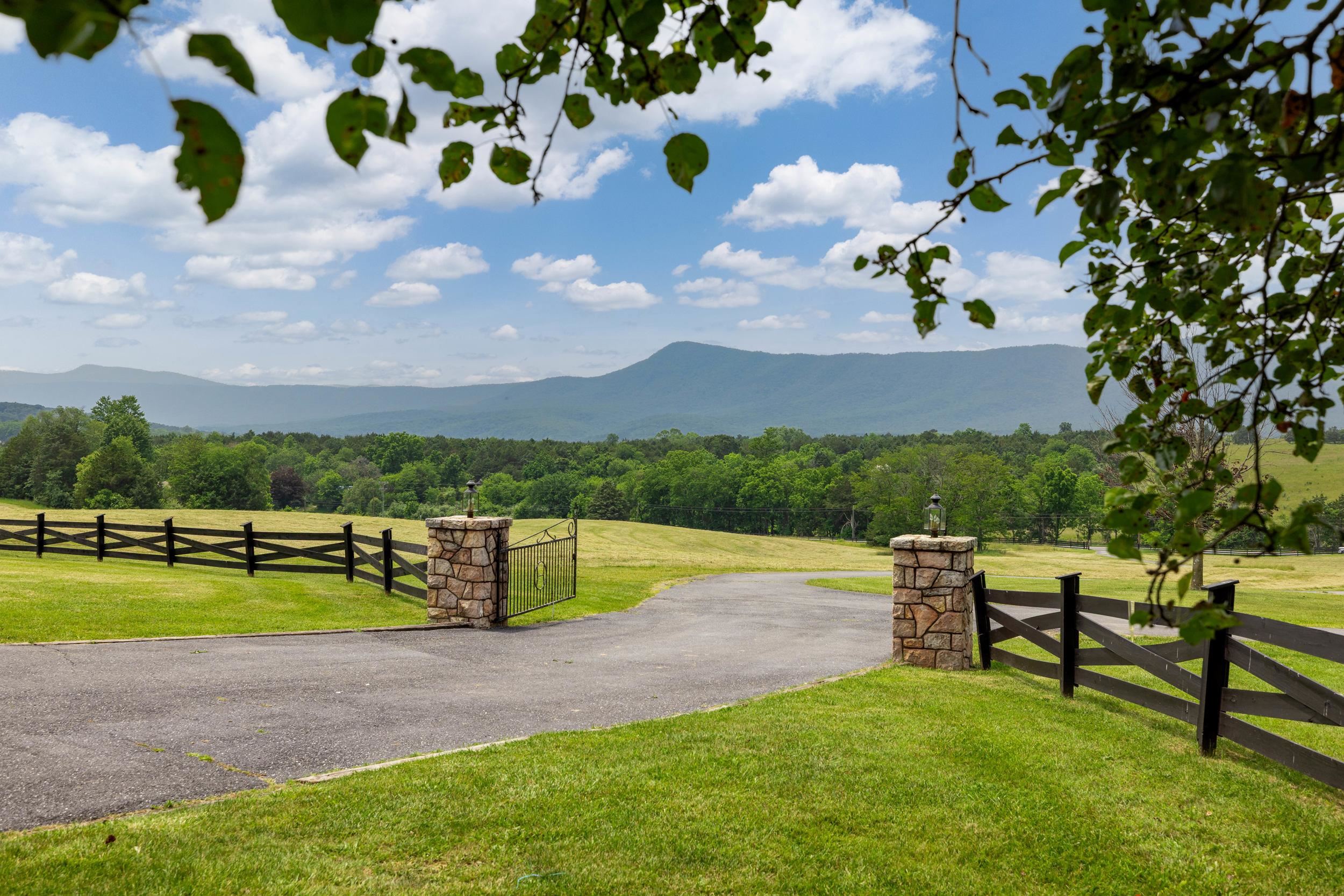 5408 US HWY 340, RILEYVILLE, Virginia 22650, 3 Bedrooms Bedrooms, ,2 BathroomsBathrooms,Residential,5408 US HWY 340,665709 MLS # 665709