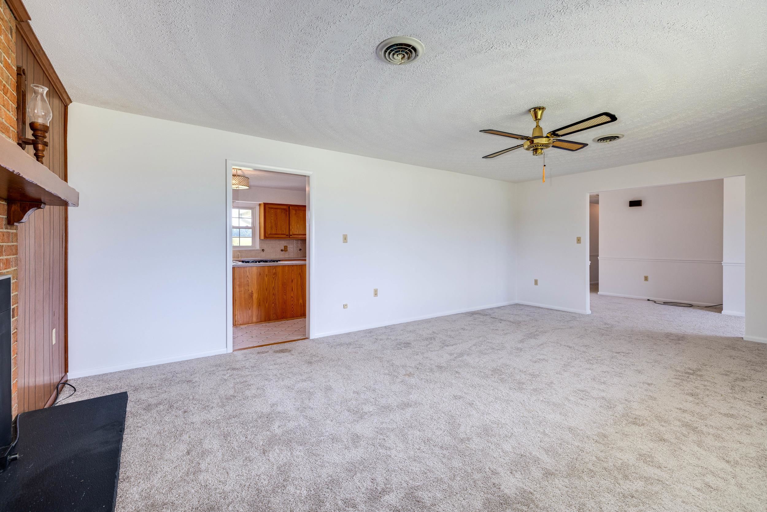 5408 US HWY 340, RILEYVILLE, Virginia 22650, 3 Bedrooms Bedrooms, ,2 BathroomsBathrooms,Residential,5408 US HWY 340,665709 MLS # 665709