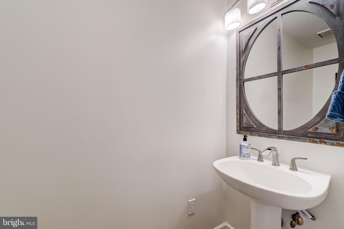 20932 COX MILLS CT, ASHBURN, Virginia 20147, 5 Bedrooms Bedrooms, ,4 BathroomsBathrooms,Residential,For sale,20932 COX MILLS CT,VALO2095842 MLS # VALO2095842