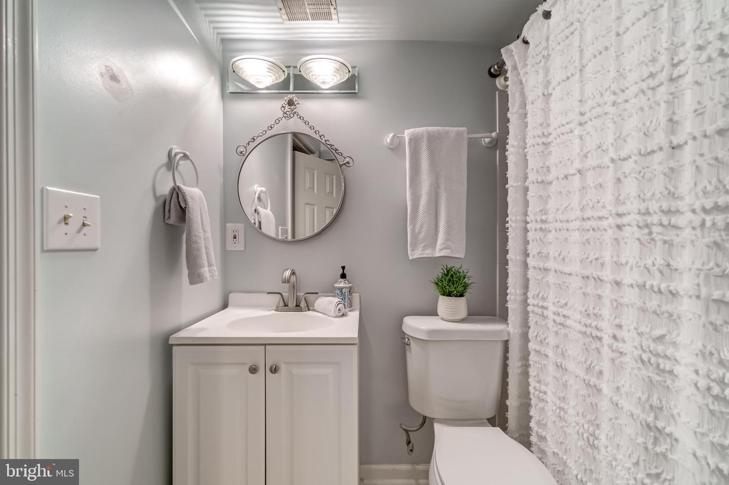 20932 COX MILLS CT, ASHBURN, Virginia 20147, 5 Bedrooms Bedrooms, ,4 BathroomsBathrooms,Residential,For sale,20932 COX MILLS CT,VALO2095842 MLS # VALO2095842