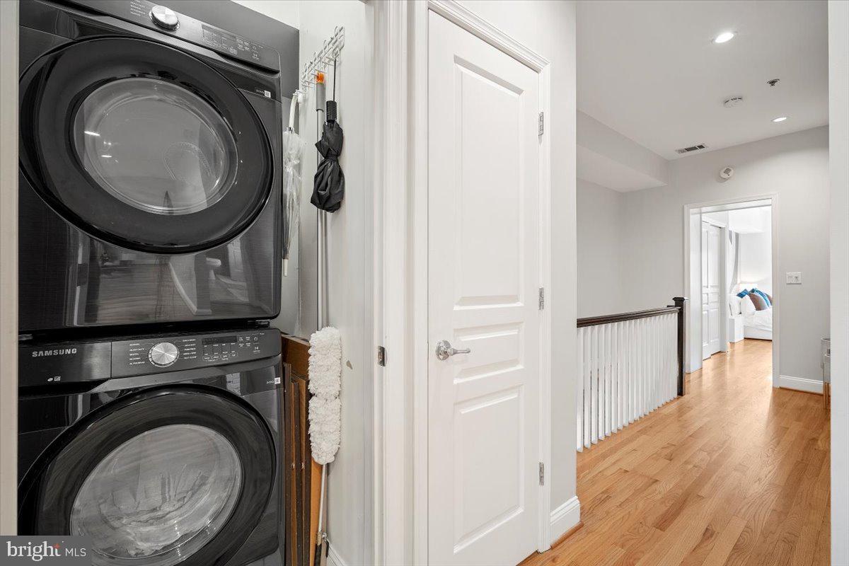 1407 15TH ST NW #4, WASHINGTON, District Of Columbia 20005, 2 Bedrooms Bedrooms, ,2 BathroomsBathrooms,Residential,For sale,1407 15TH ST NW #4,DCDC2199688 MLS # DCDC2199688