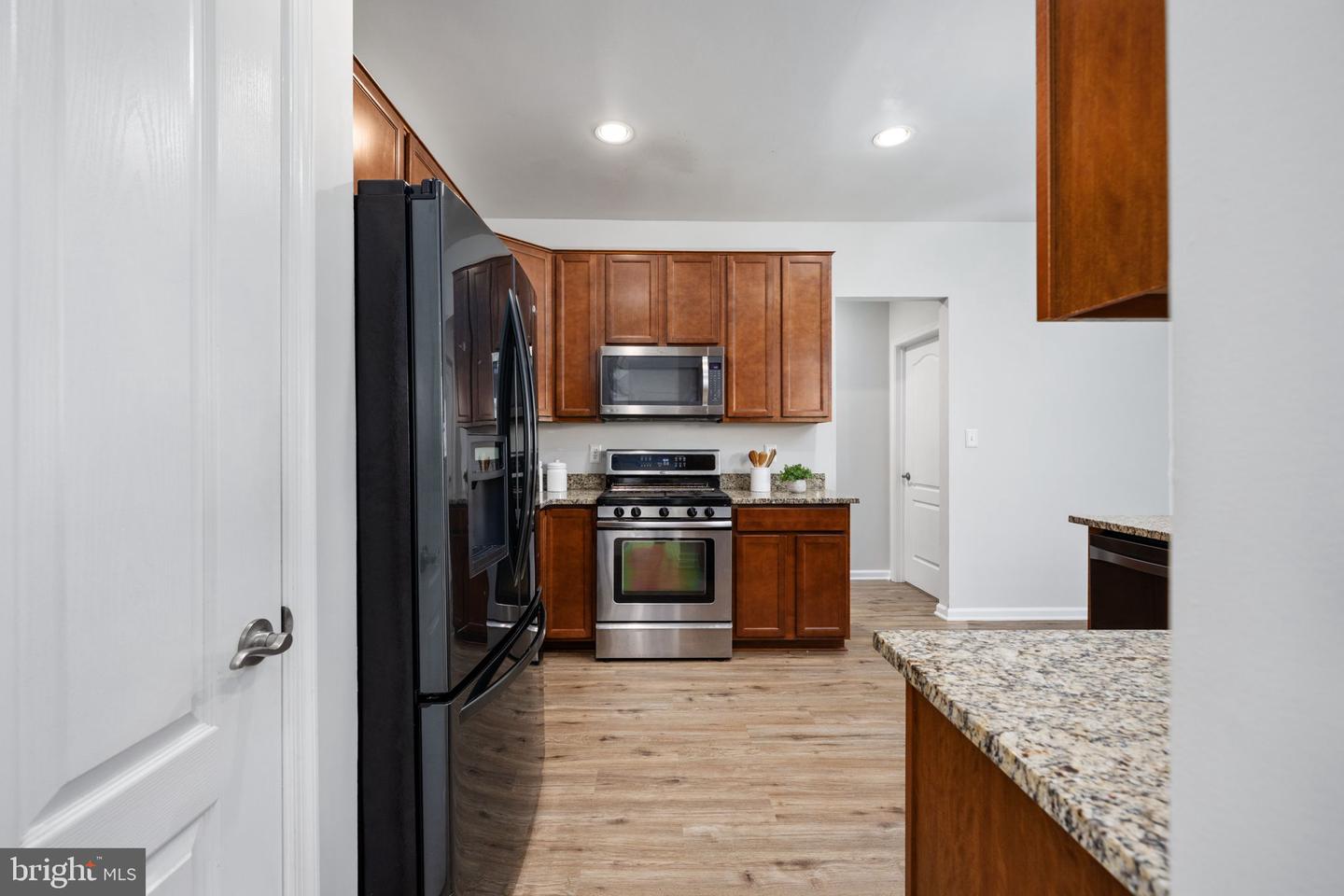 6 IVY SPRING LN, FREDERICKSBURG, Virginia 22406, 6 Bedrooms Bedrooms, ,3 BathroomsBathrooms,Residential,For sale,6 IVY SPRING LN,VAST2038672 MLS # VAST2038672