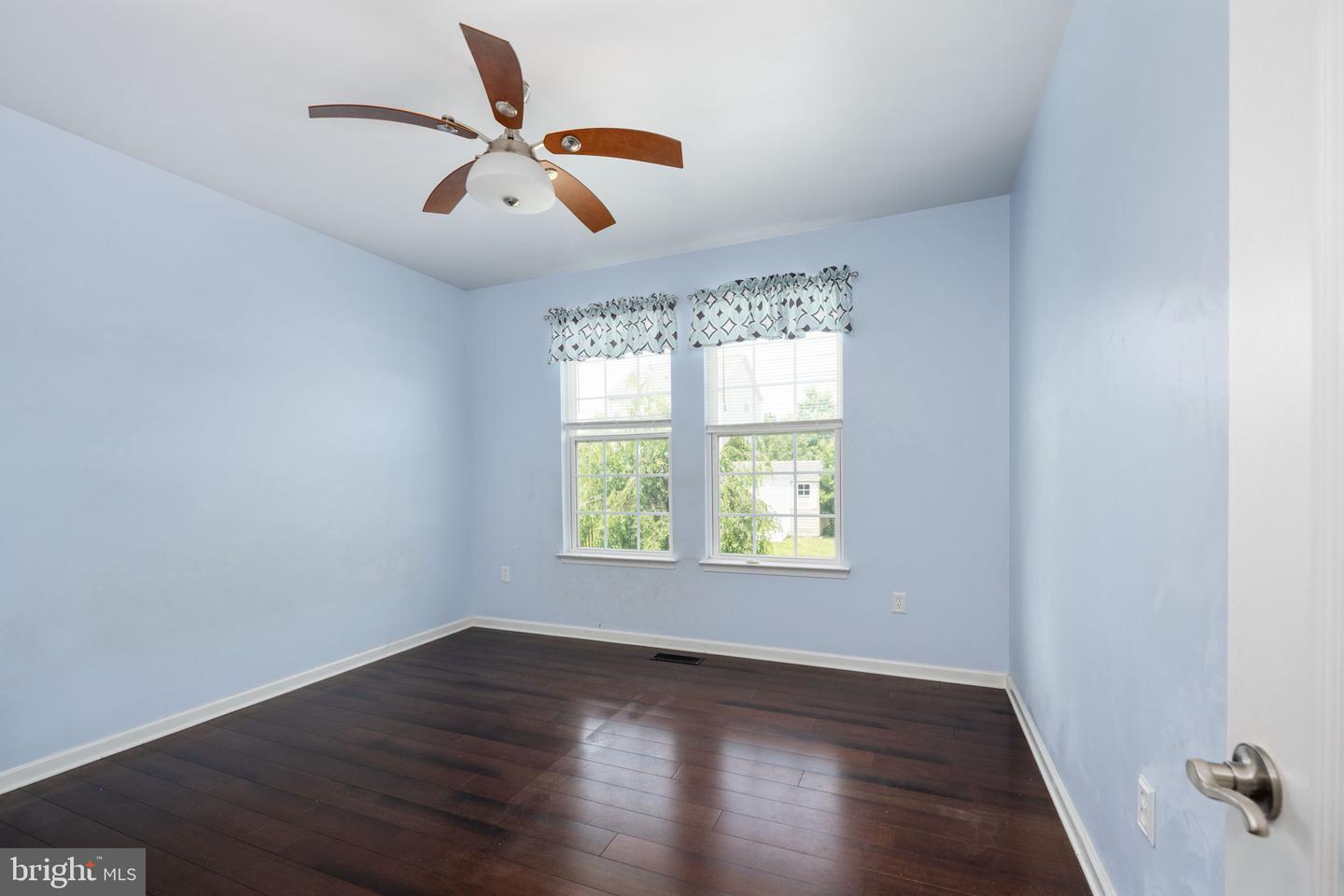 6 IVY SPRING LN, FREDERICKSBURG, Virginia 22406, 6 Bedrooms Bedrooms, ,3 BathroomsBathrooms,Residential,For sale,6 IVY SPRING LN,VAST2038672 MLS # VAST2038672