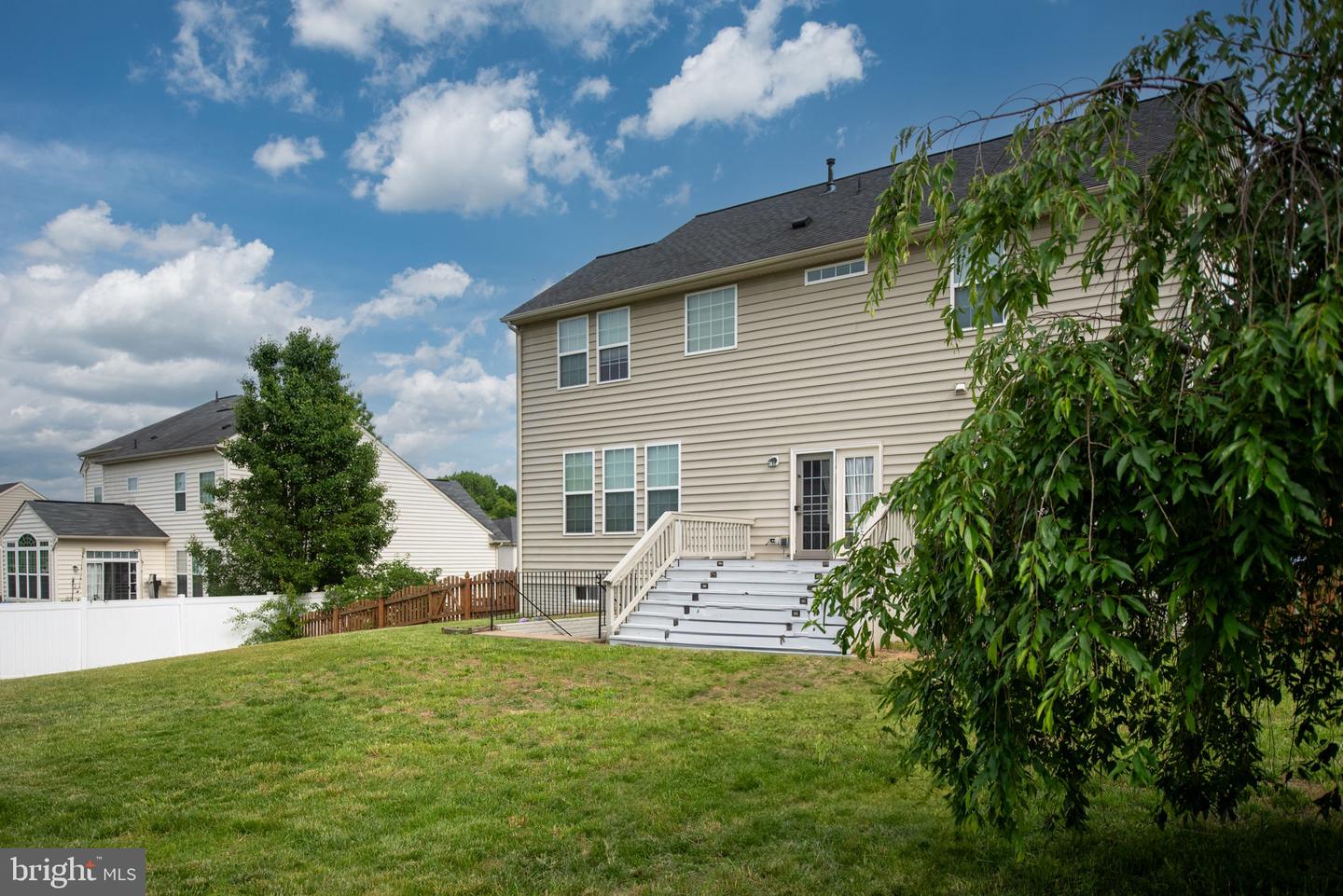 6 IVY SPRING LN, FREDERICKSBURG, Virginia 22406, 6 Bedrooms Bedrooms, ,3 BathroomsBathrooms,Residential,For sale,6 IVY SPRING LN,VAST2038672 MLS # VAST2038672