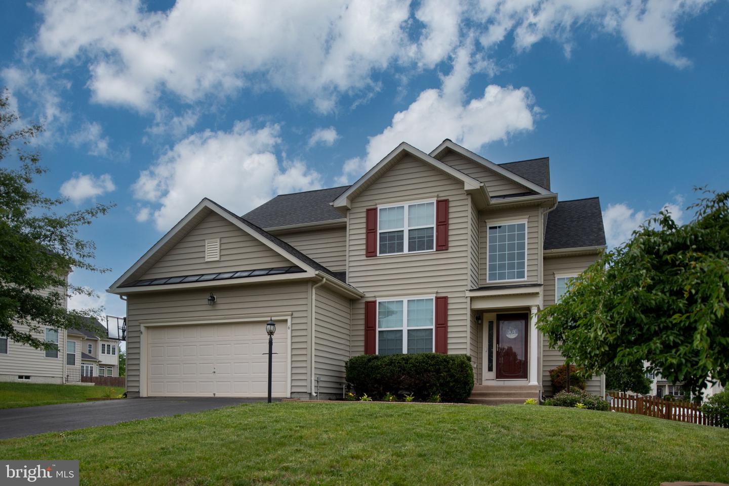 6 IVY SPRING LN, FREDERICKSBURG, Virginia 22406, 6 Bedrooms Bedrooms, ,3 BathroomsBathrooms,Residential,For sale,6 IVY SPRING LN,VAST2038672 MLS # VAST2038672