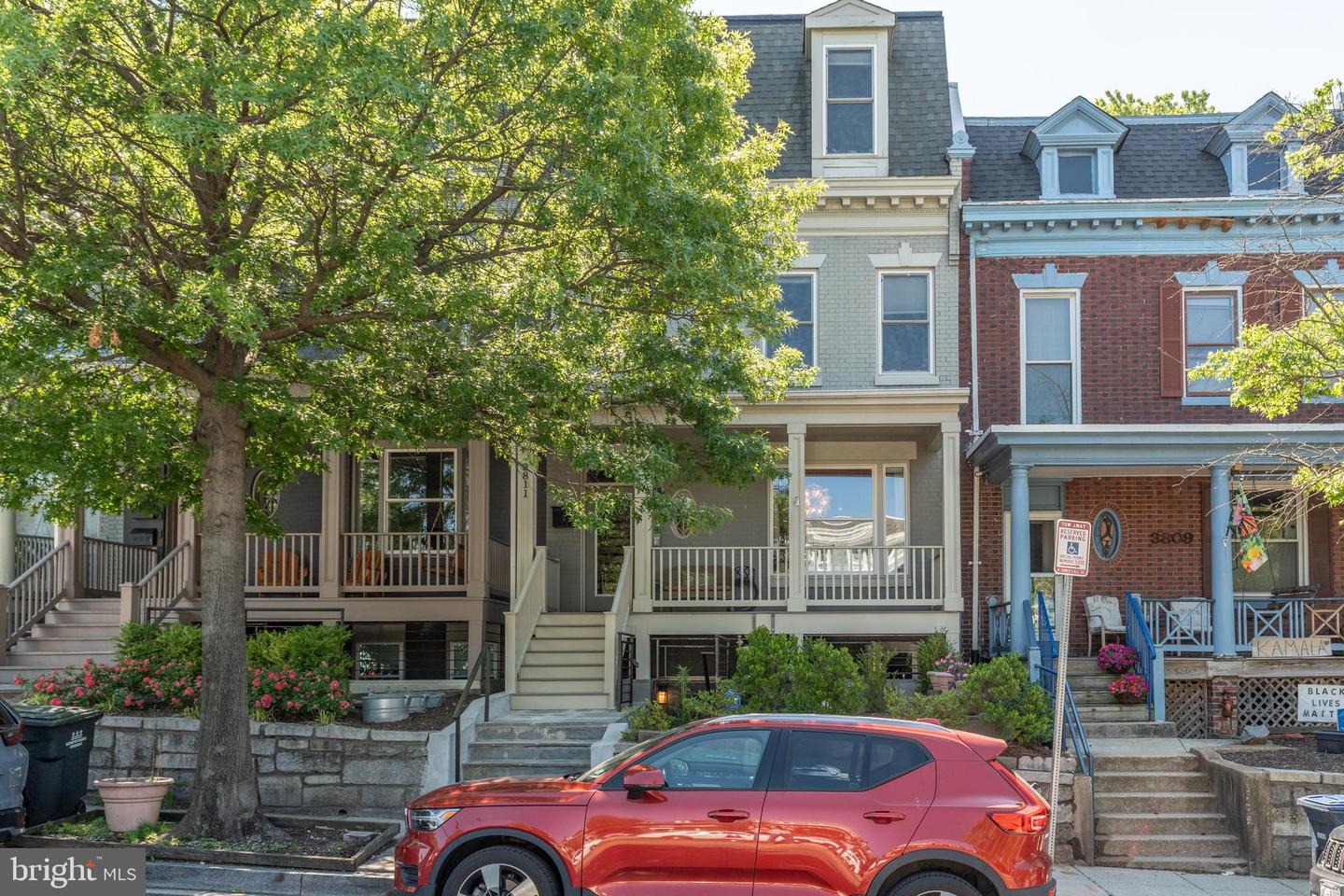 3811 NEW HAMPSHIRE AVE NW #1, WASHINGTON, District Of Columbia 20011, 2 Bedrooms Bedrooms, ,2 BathroomsBathrooms,Residential,For sale,3811 NEW HAMPSHIRE AVE NW #1,DCDC2199954 MLS # DCDC2199954