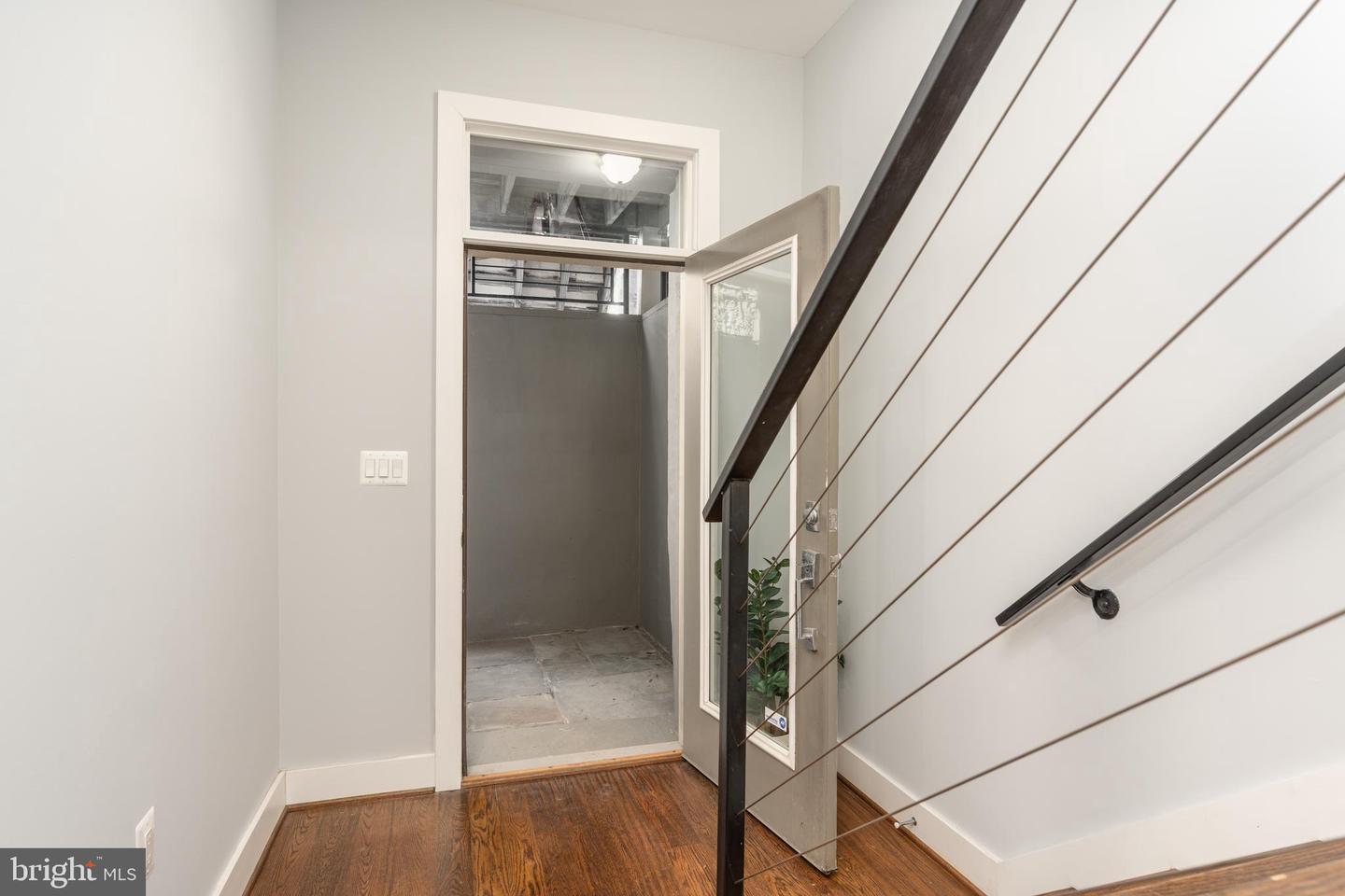 3811 NEW HAMPSHIRE AVE NW #1, WASHINGTON, District Of Columbia 20011, 2 Bedrooms Bedrooms, ,2 BathroomsBathrooms,Residential,For sale,3811 NEW HAMPSHIRE AVE NW #1,DCDC2199954 MLS # DCDC2199954