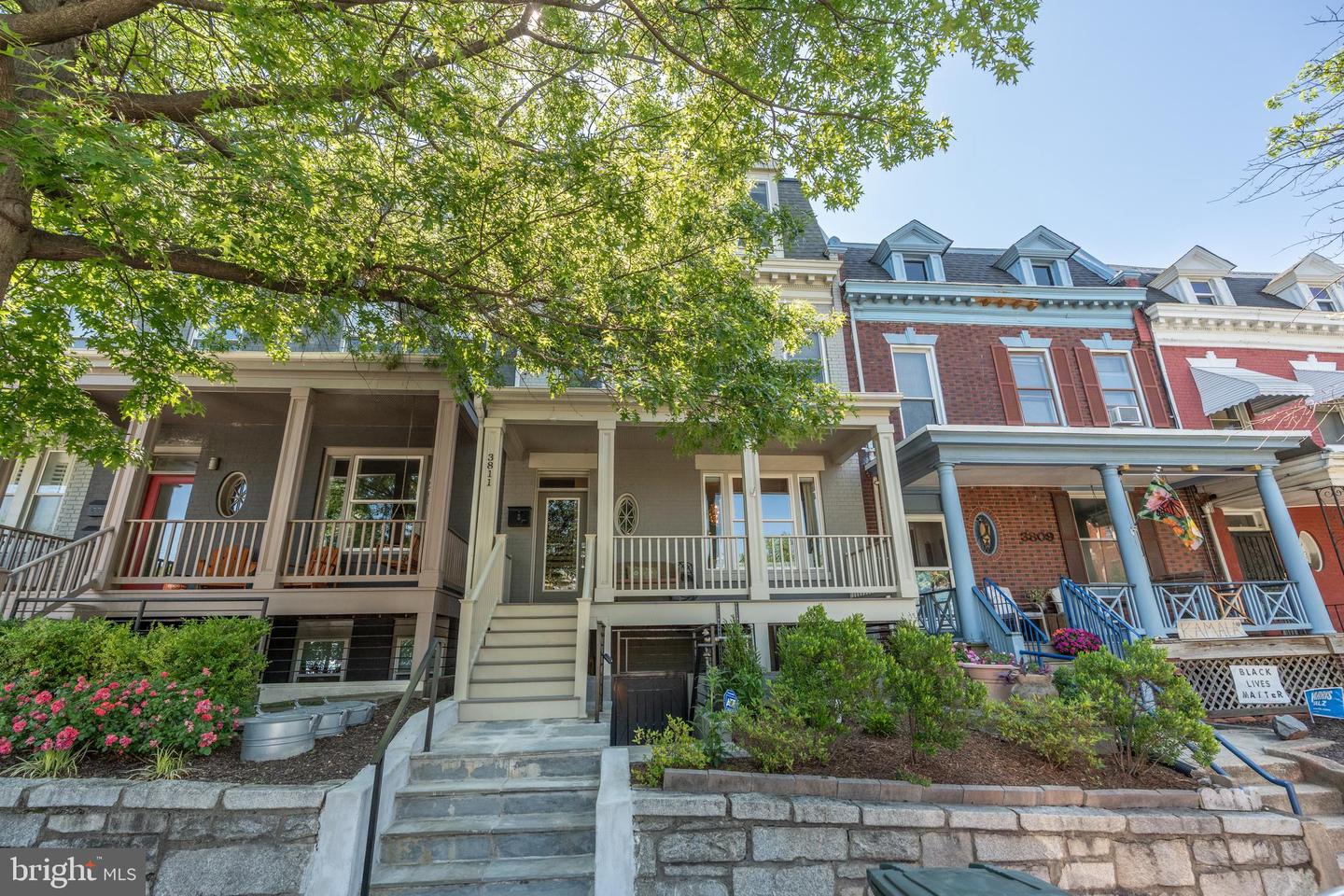 3811 NEW HAMPSHIRE AVE NW #1, WASHINGTON, District Of Columbia 20011, 2 Bedrooms Bedrooms, ,2 BathroomsBathrooms,Residential,For sale,3811 NEW HAMPSHIRE AVE NW #1,DCDC2199954 MLS # DCDC2199954