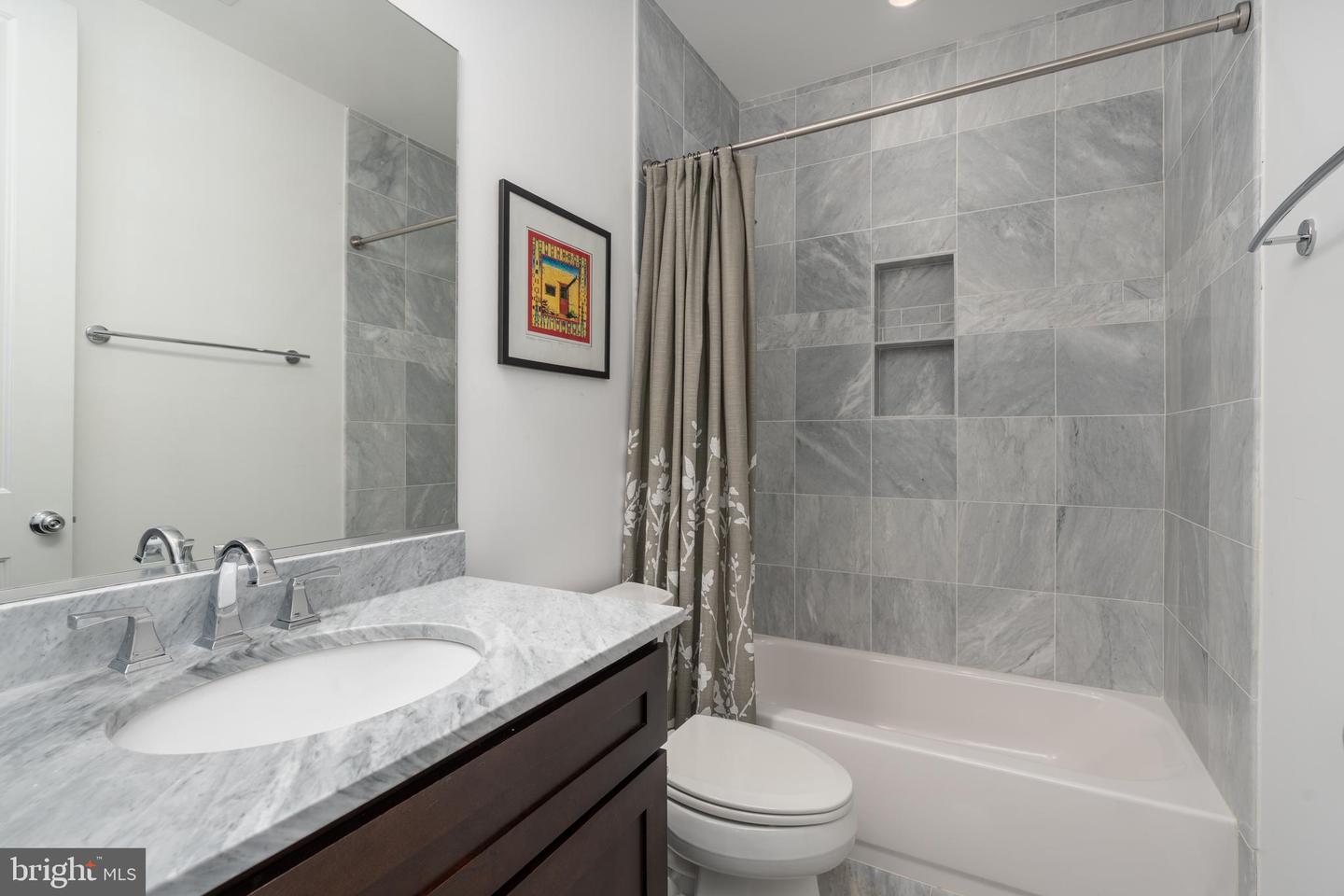 3811 NEW HAMPSHIRE AVE NW #1, WASHINGTON, District Of Columbia 20011, 2 Bedrooms Bedrooms, ,2 BathroomsBathrooms,Residential,For sale,3811 NEW HAMPSHIRE AVE NW #1,DCDC2199954 MLS # DCDC2199954