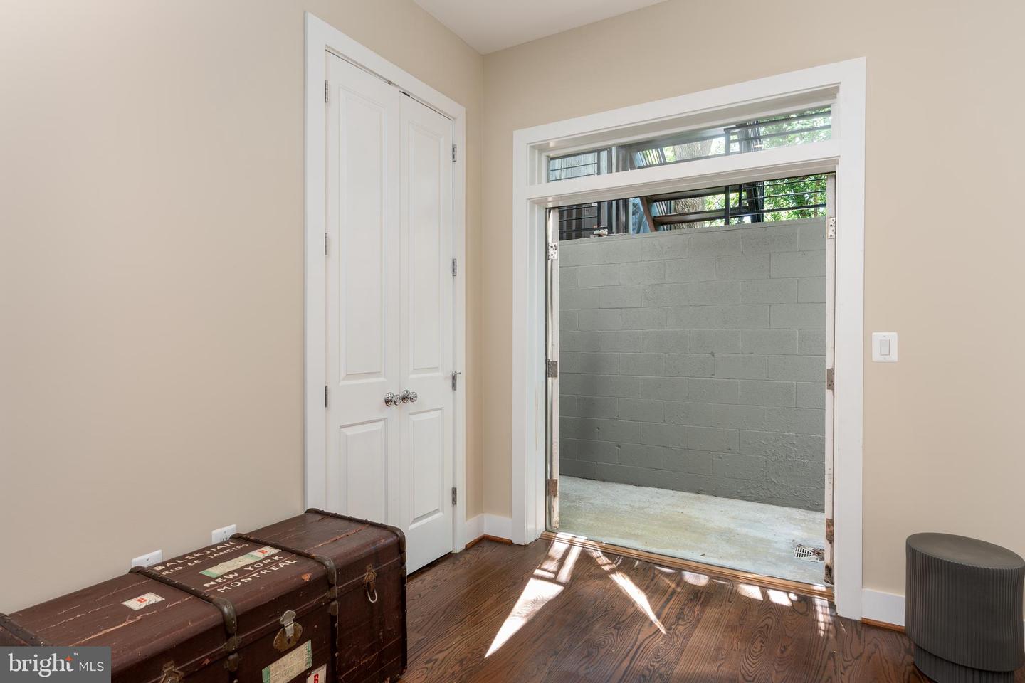 3811 NEW HAMPSHIRE AVE NW #1, WASHINGTON, District Of Columbia 20011, 2 Bedrooms Bedrooms, ,2 BathroomsBathrooms,Residential,For sale,3811 NEW HAMPSHIRE AVE NW #1,DCDC2199954 MLS # DCDC2199954