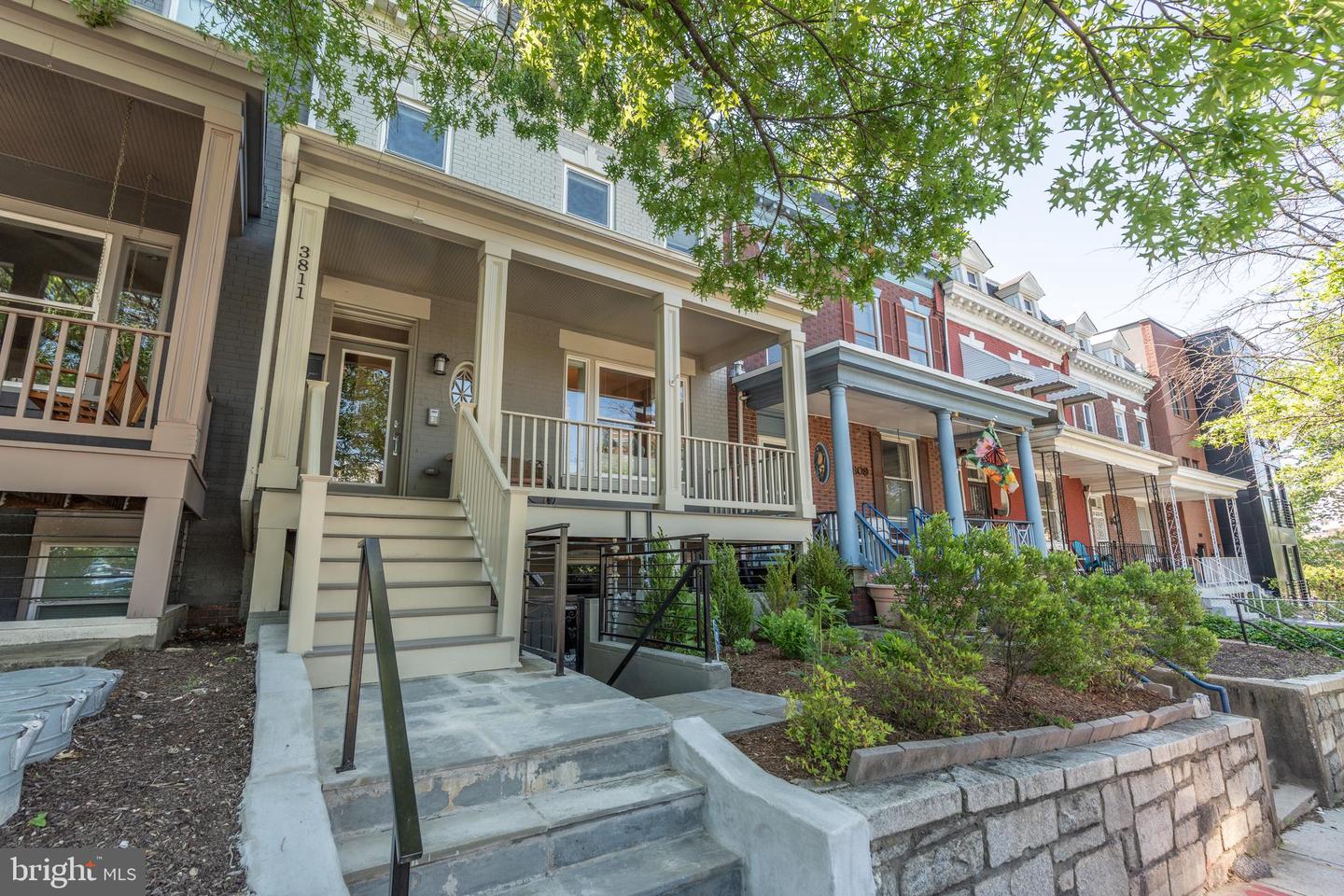 3811 NEW HAMPSHIRE AVE NW #1, WASHINGTON, District Of Columbia 20011, 2 Bedrooms Bedrooms, ,2 BathroomsBathrooms,Residential,For sale,3811 NEW HAMPSHIRE AVE NW #1,DCDC2199954 MLS # DCDC2199954