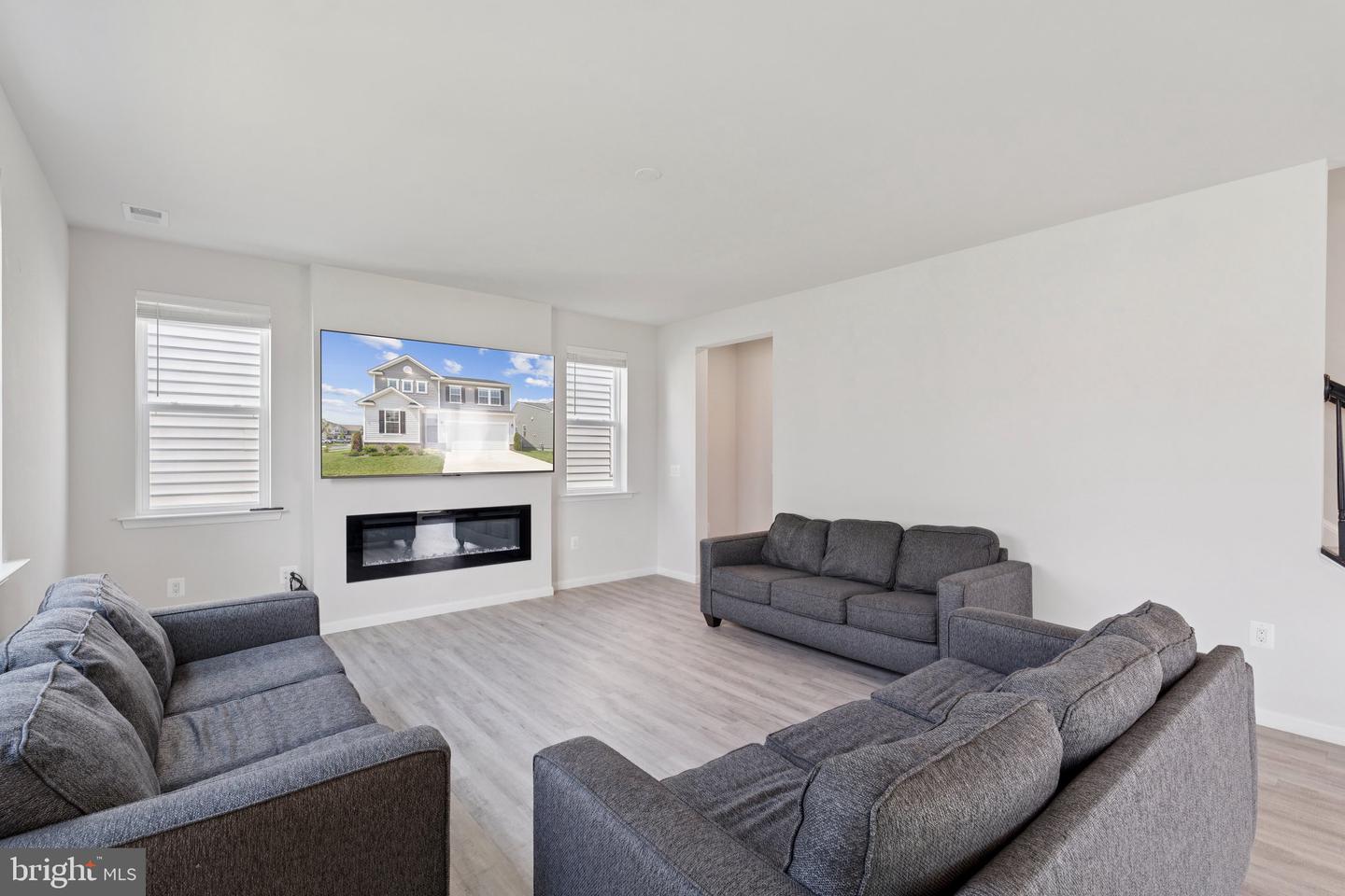 106 POE DR, WINCHESTER, Virginia 22602, 4 Bedrooms Bedrooms, ,3 BathroomsBathrooms,Residential,For sale,106 POE DR,VAFV2034092 MLS # VAFV2034092