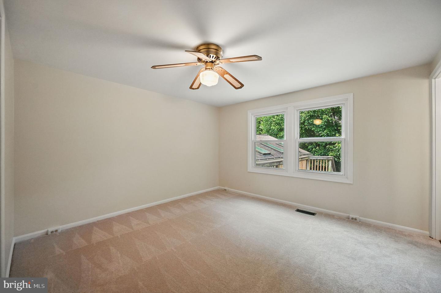 2456 KEELE DR, HERNDON, Virginia 20171, 5 Bedrooms Bedrooms, ,3 BathroomsBathrooms,Residential,For sale,2456 KEELE DR,VAFX2240560 MLS # VAFX2240560