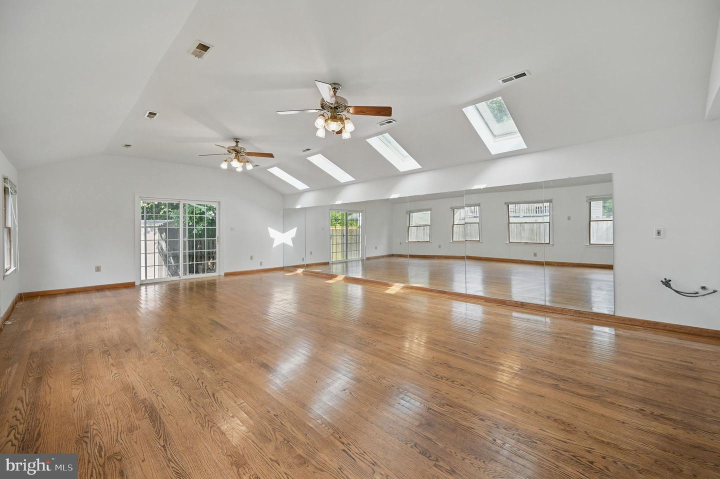 2456 KEELE DR, HERNDON, Virginia 20171, 5 Bedrooms Bedrooms, ,3 BathroomsBathrooms,Residential,For sale,2456 KEELE DR,VAFX2240560 MLS # VAFX2240560
